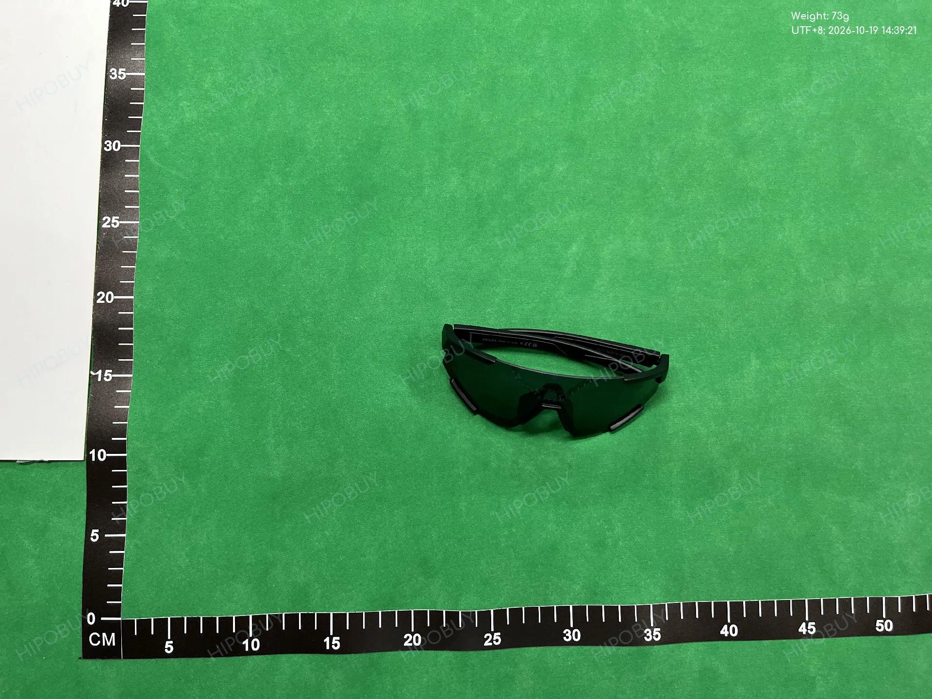 Foto QC 5 de Prada Shield-Frame Acetate Sunglasses White Grey (3153)