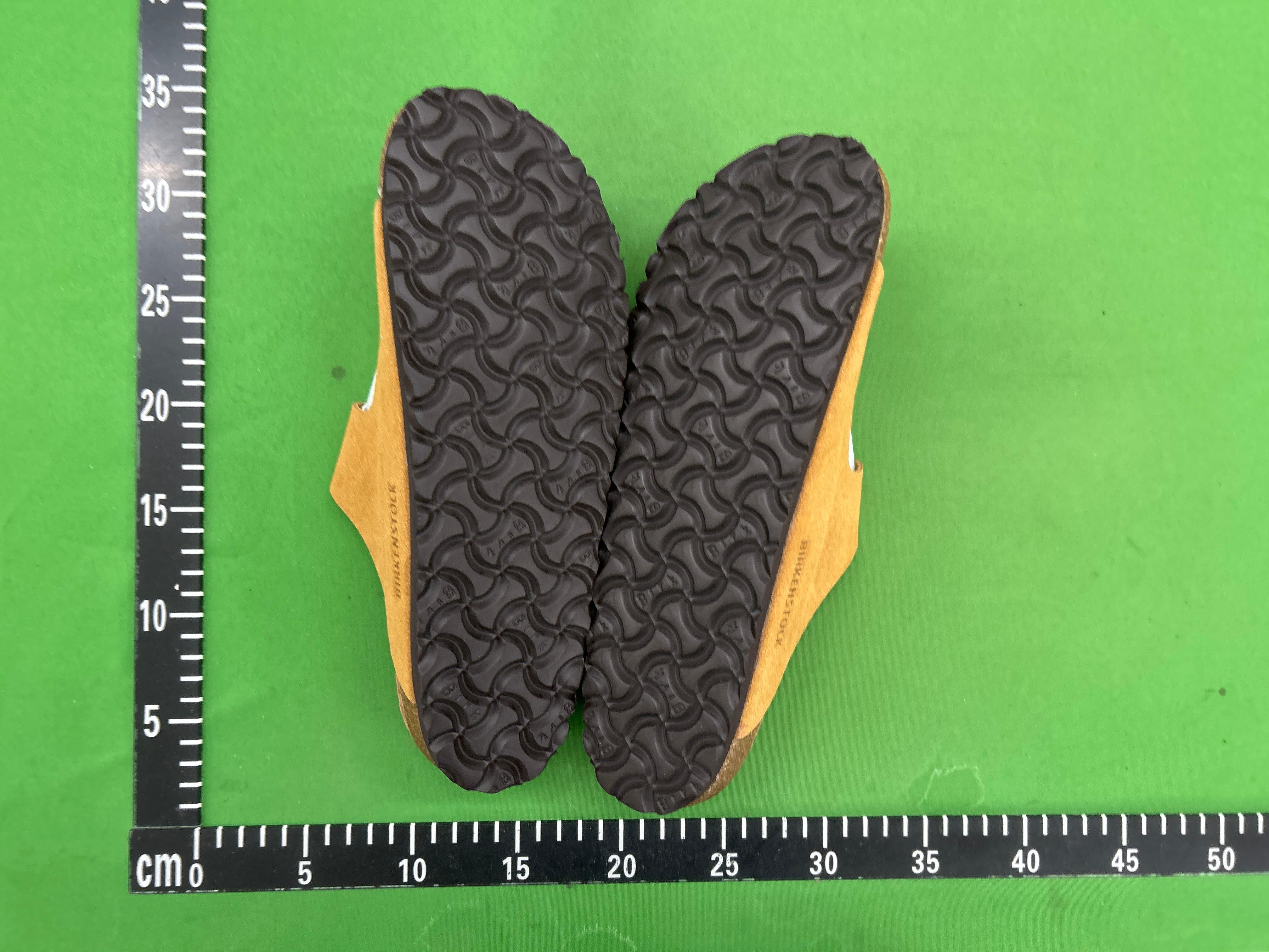 Foto QC 6 de Birkenstock Arizona Suede Taupe