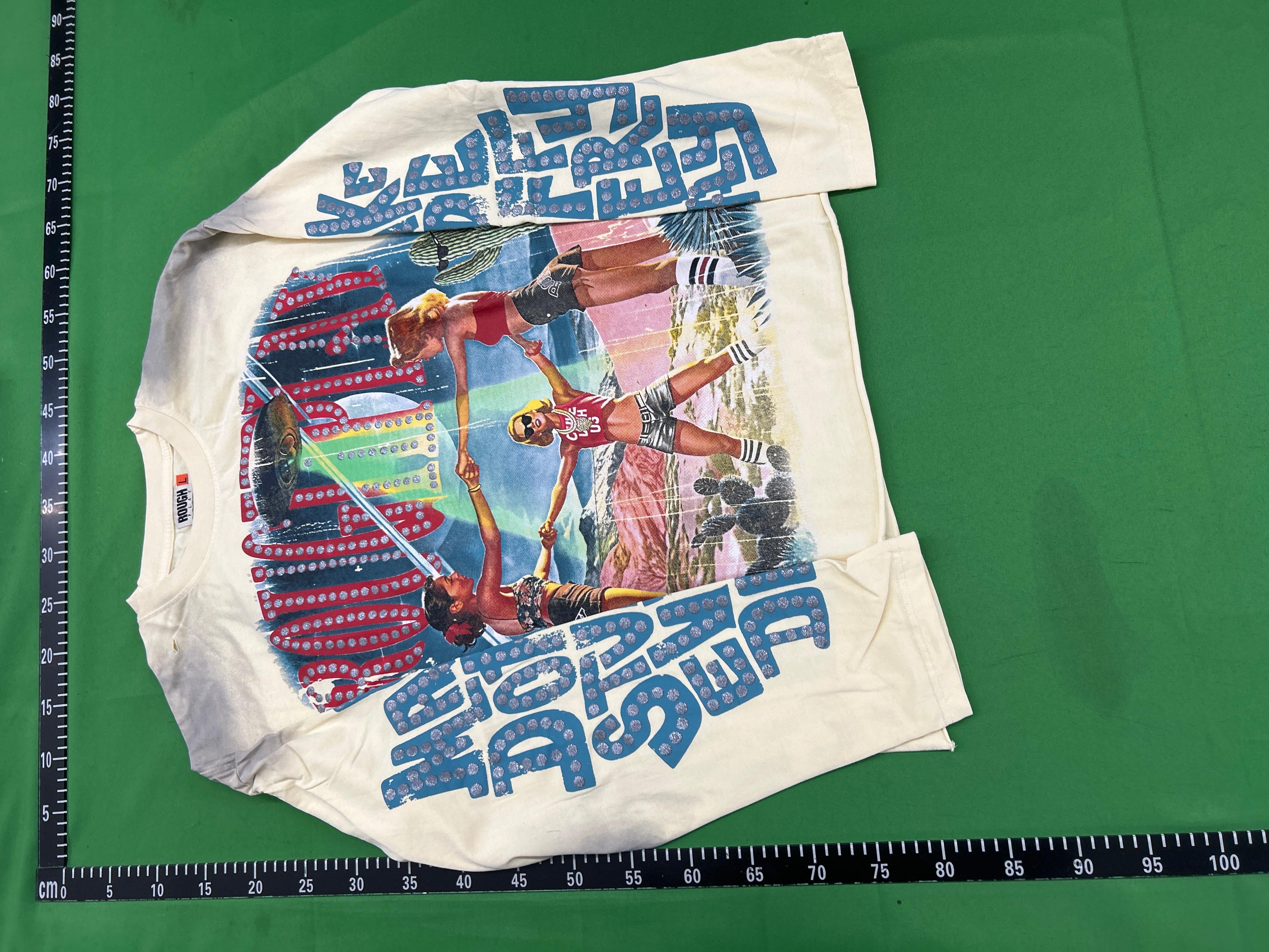 Foto QC 7 de RoughPlay Astro Boy Graphic T-shirt Washed Grey
