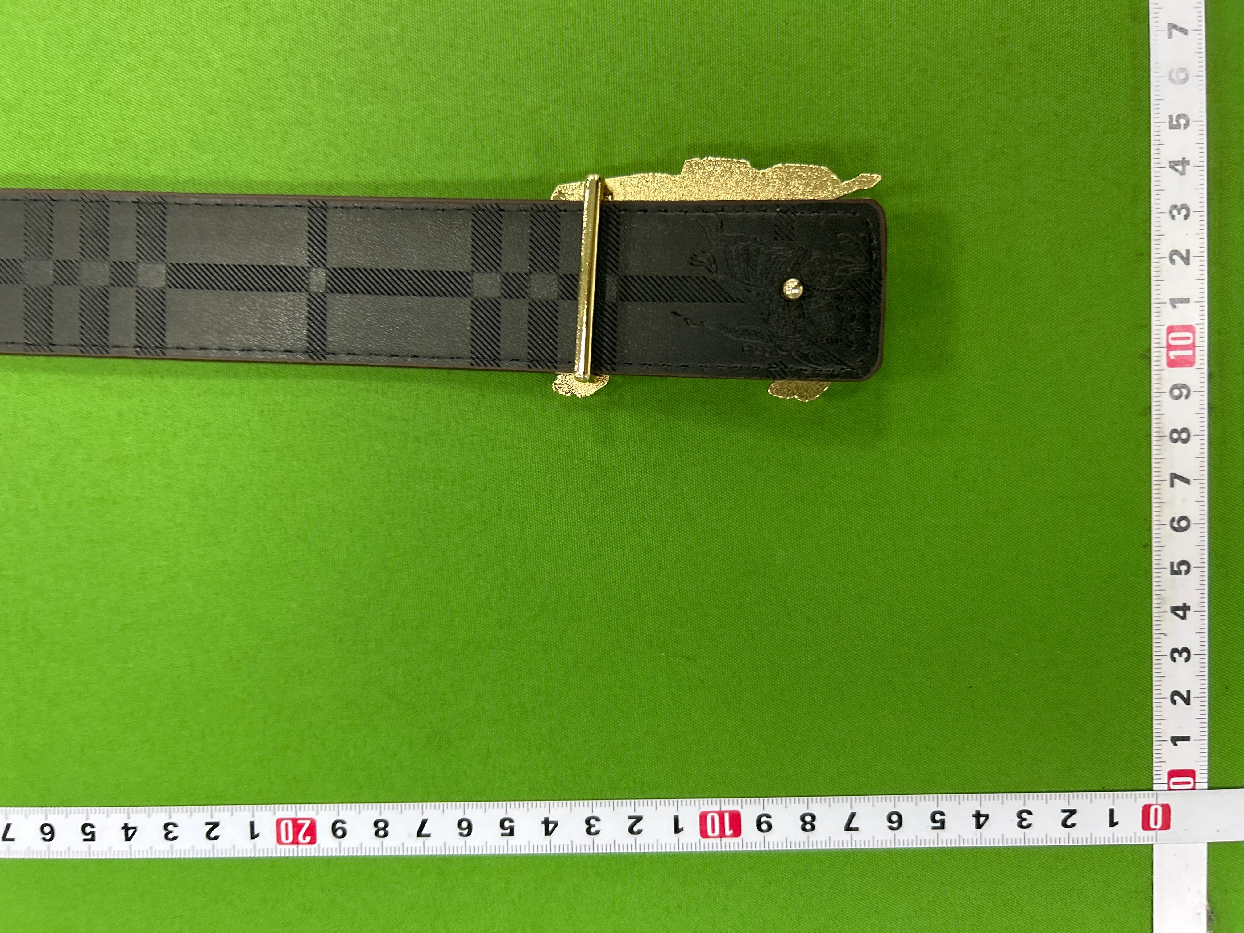 Foto QC 4 de Burberry TB Reversible Belt Black Embossed Equestrian Knight Check