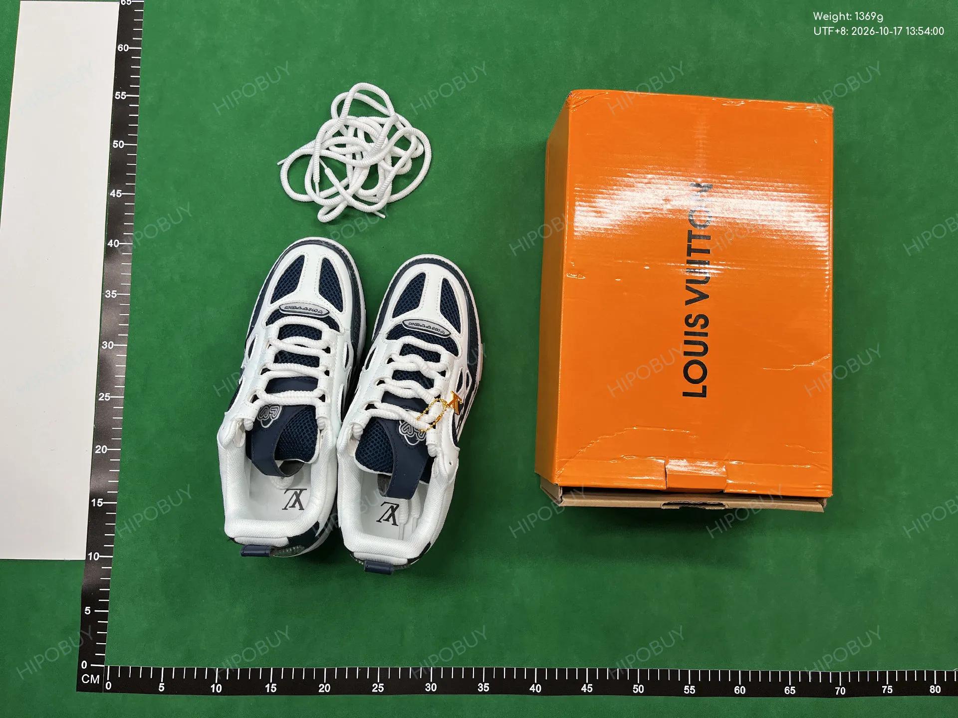 Foto QC 7 de Louis Vuitton LV Skate Grained Leather Low Monogram Flower Blue