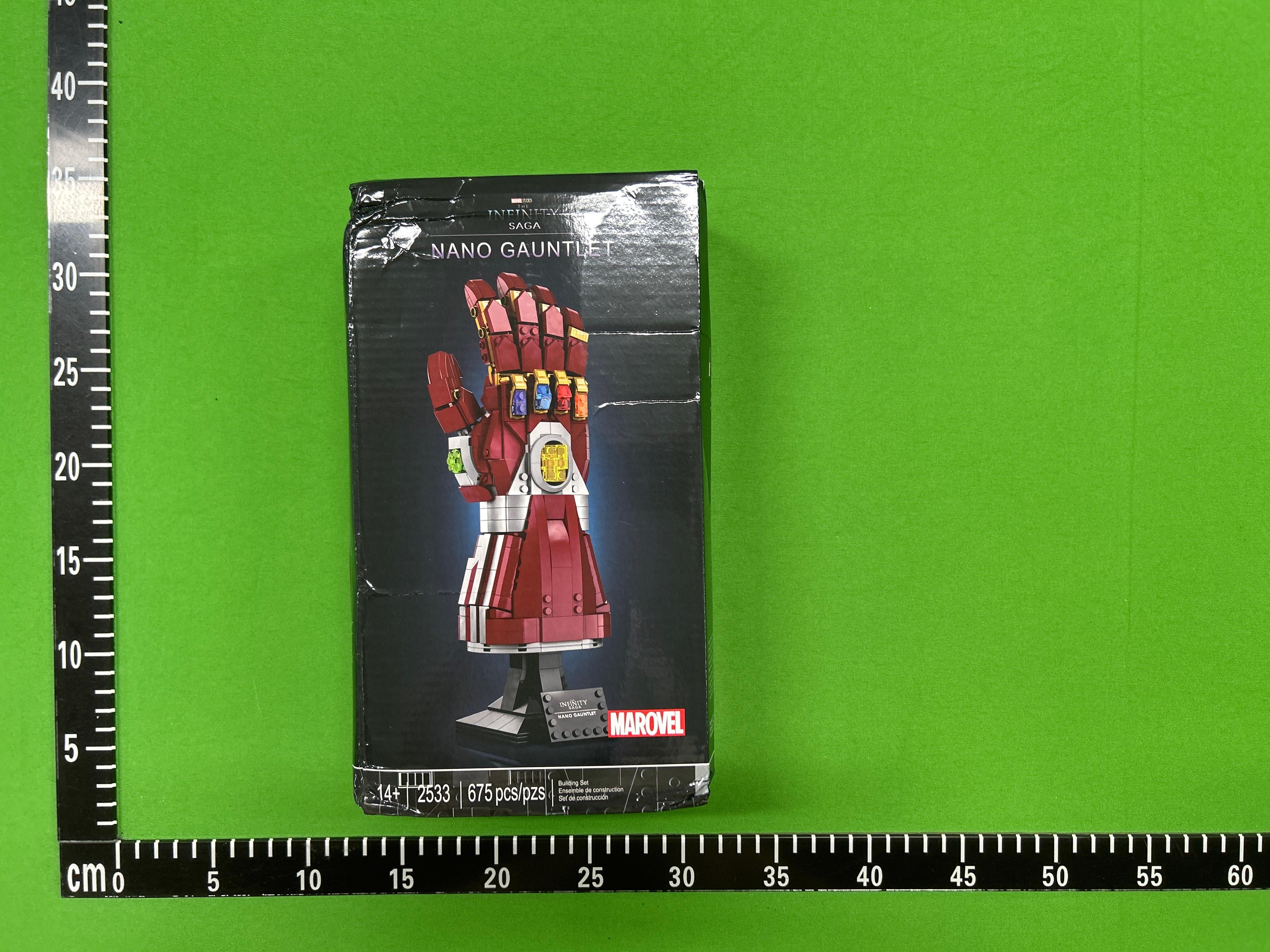 Foto QC 1 de LEGO Marvel Avengers: Endgame The Infinity Saga Nano Gauntlet 76223 Building Blocks Toy