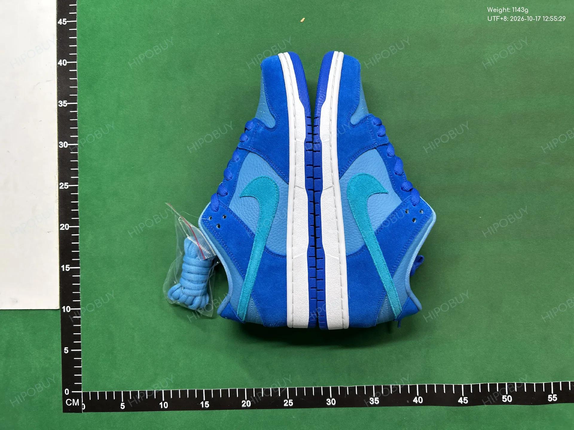 Foto QC 5 de Nike SB Dunk Low Black Pigeon 883232-008
