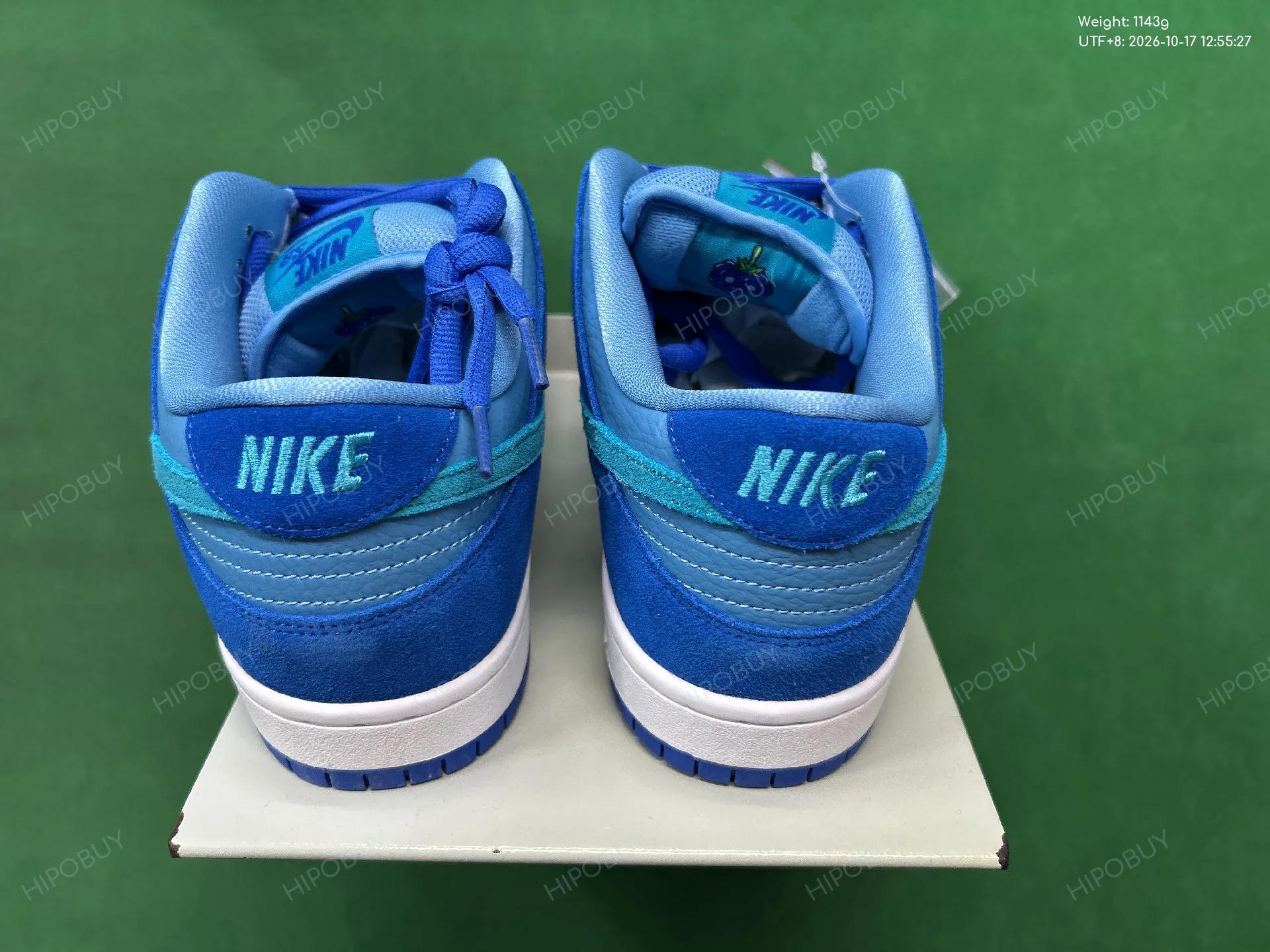 Foto QC 3 de Nike SB Dunk Low Black Pigeon 883232-008