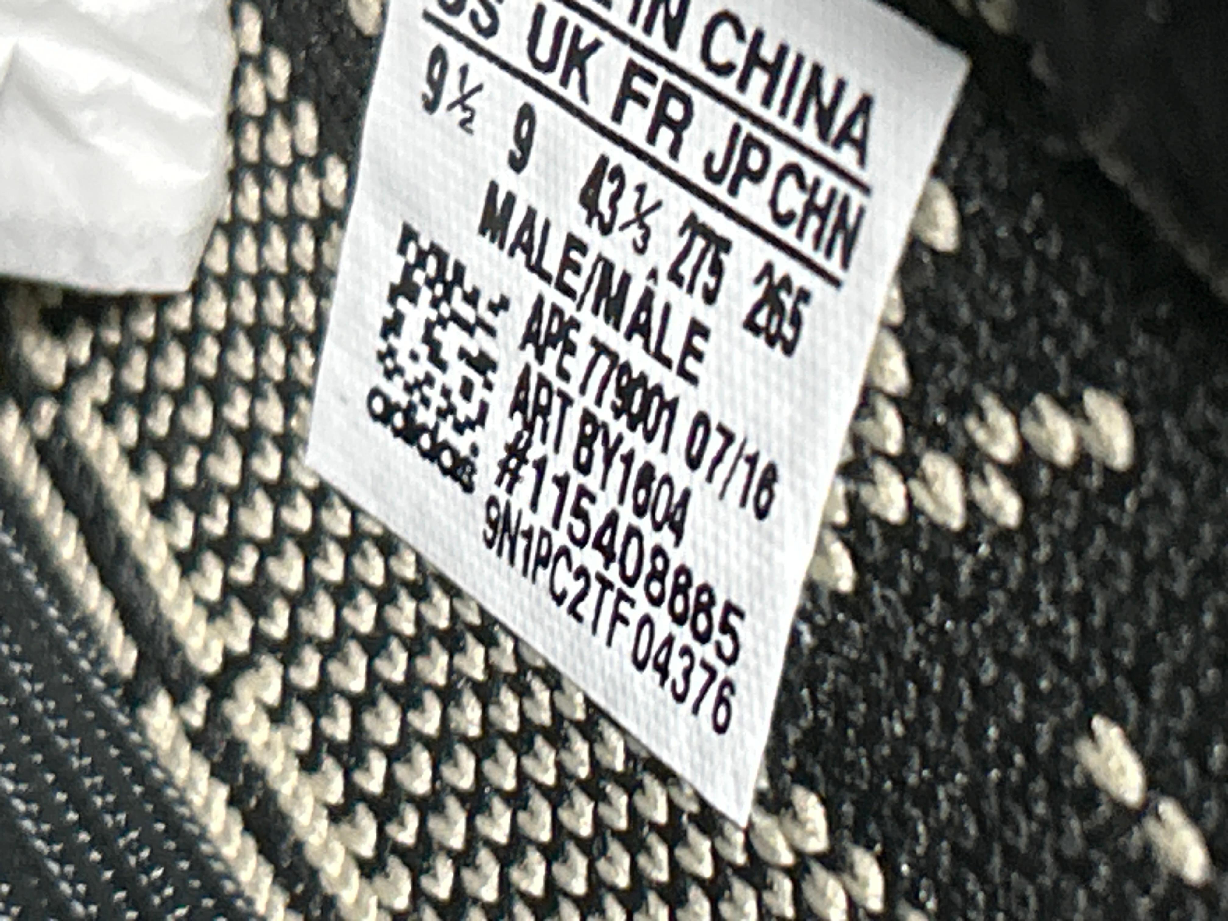 Foto QC 7 de Yeezy Boost 350 V2 Onyx HQ4540