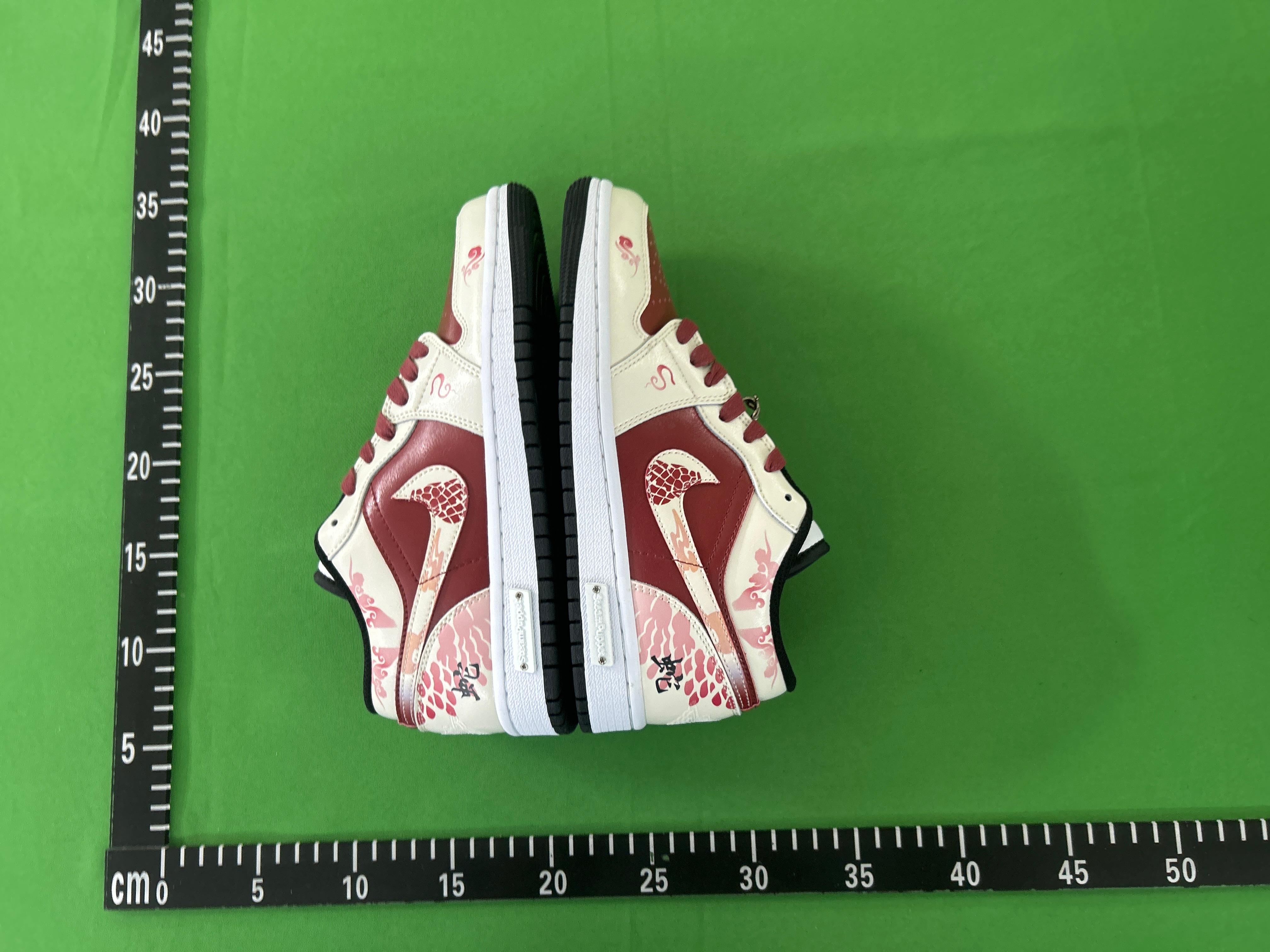 Foto QC 5 de Jordan 1 Retro Low OG SP Travis Scott Black Phantom DM7866-001
