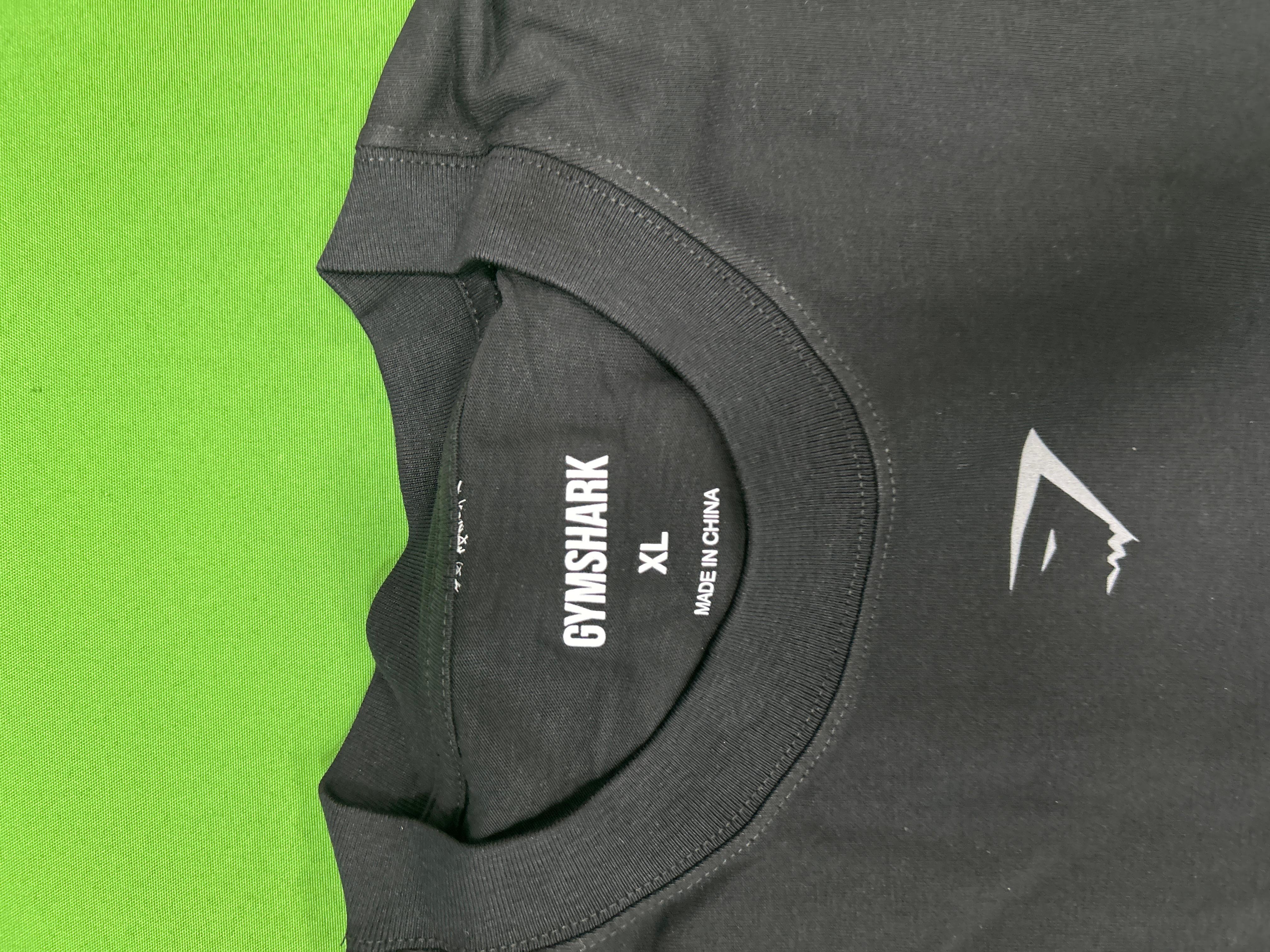 Foto QC 2 de Gymshark T-shirt Arched Logo Black