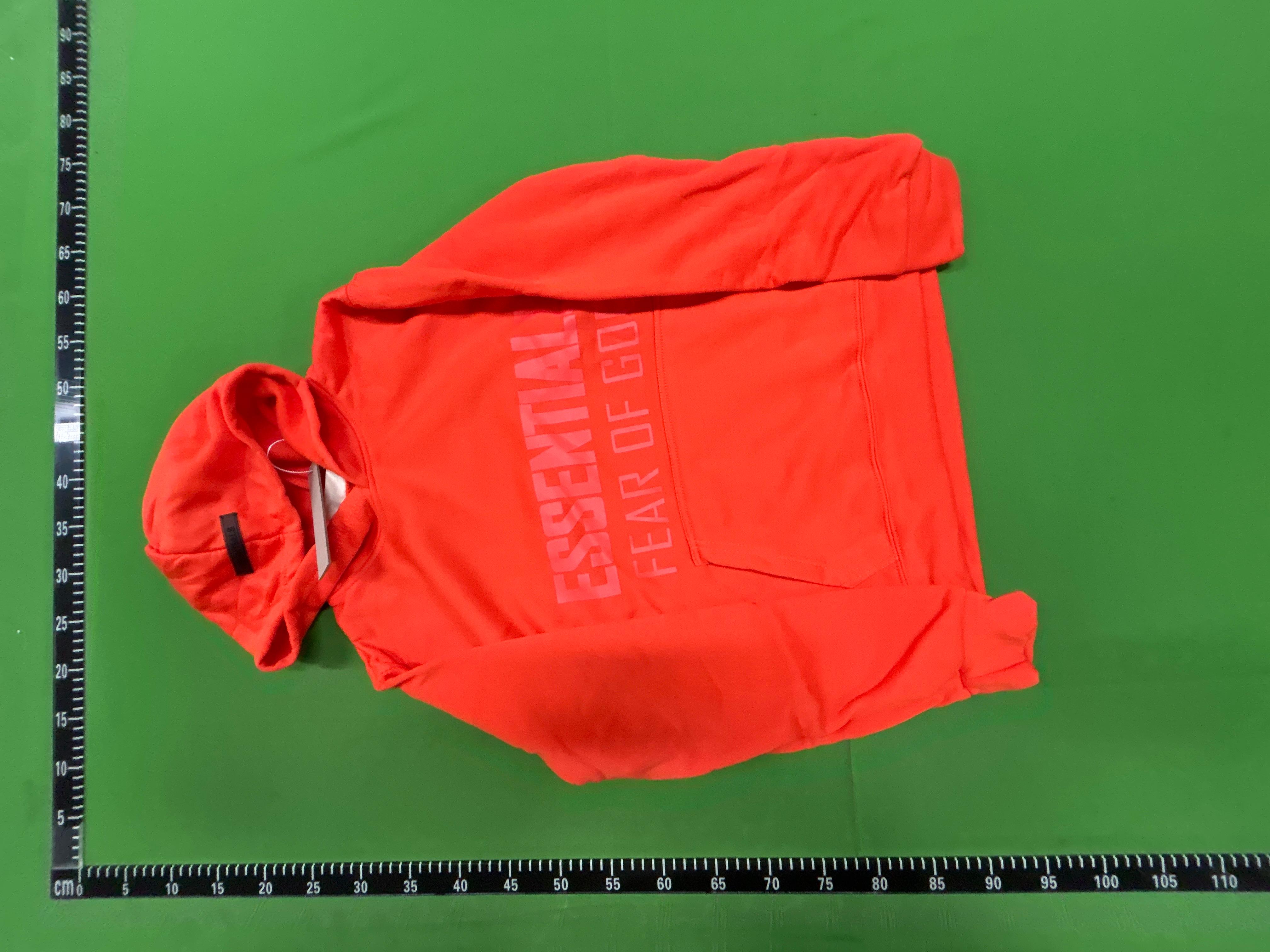 Foto QC 2 de Fear of God Essentials Sweater 3D Silicon Applique Hoodie Buttercream
