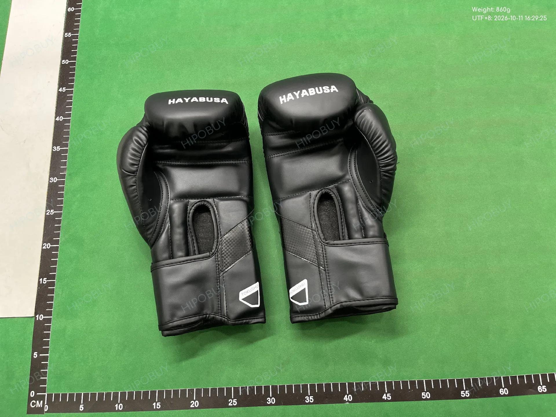 Foto QC 5 de Hayabusa Tokushu Boxing Gloves Black/Gold