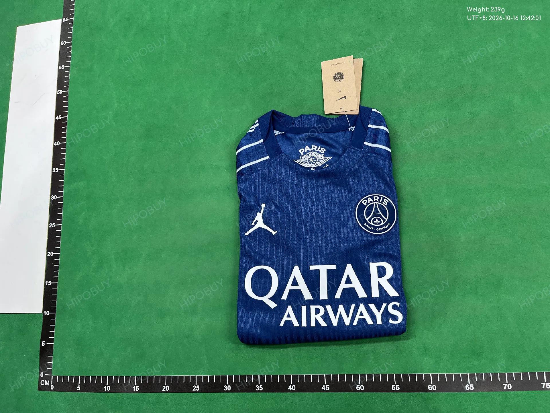 Foto QC 4 de Paris Saint-Germain 2026 World Cup Champion Player Away Jersey White