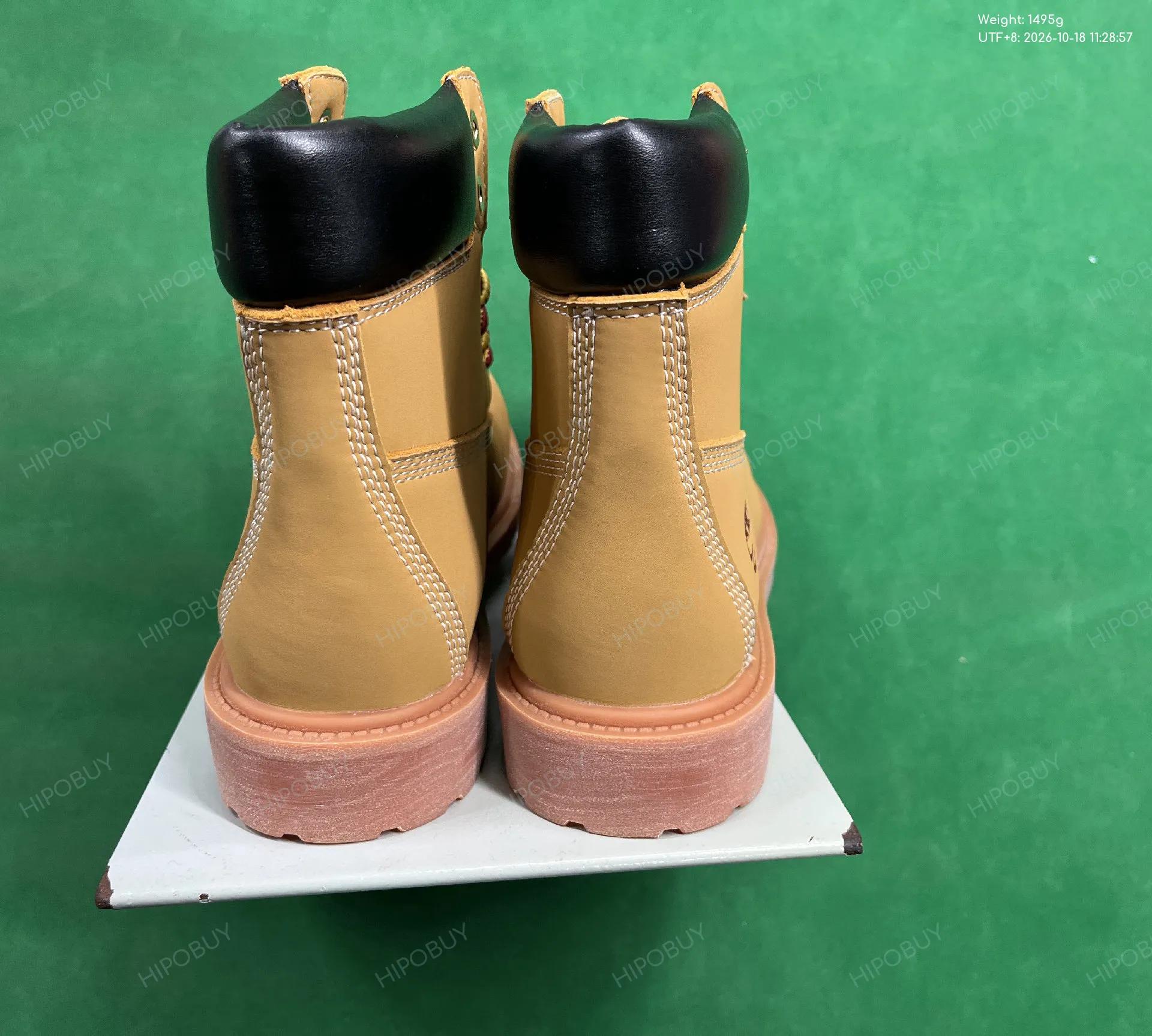 Foto QC 3 de Miu Miu Platform Sneakers Suede Low Logo Flap Beige