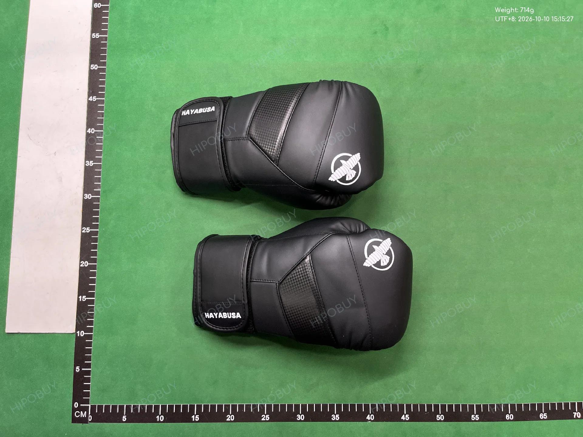 Foto QC 7 de Hayabusa Tokushu Boxing Gloves Black/Gold