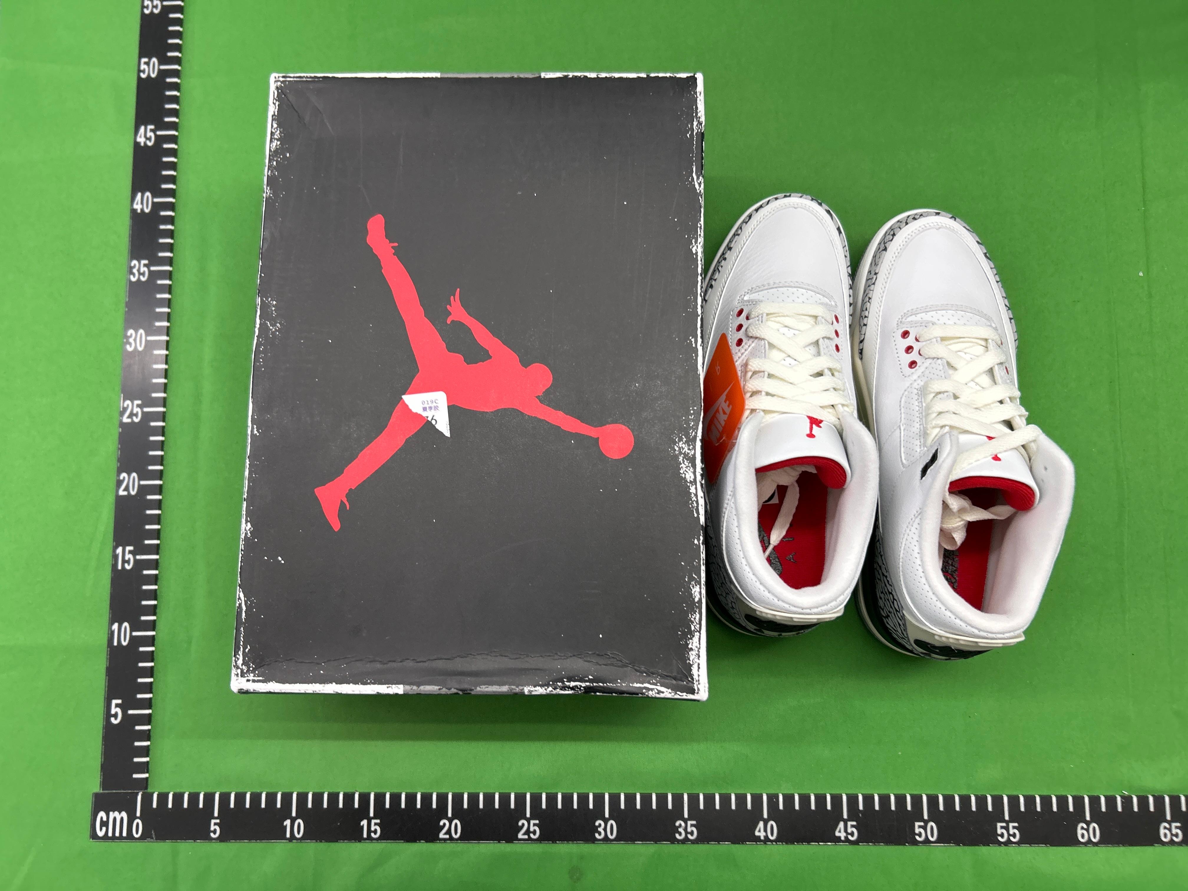 Foto QC 2 de Jordan 3 Retro Black Cat CT8532-001