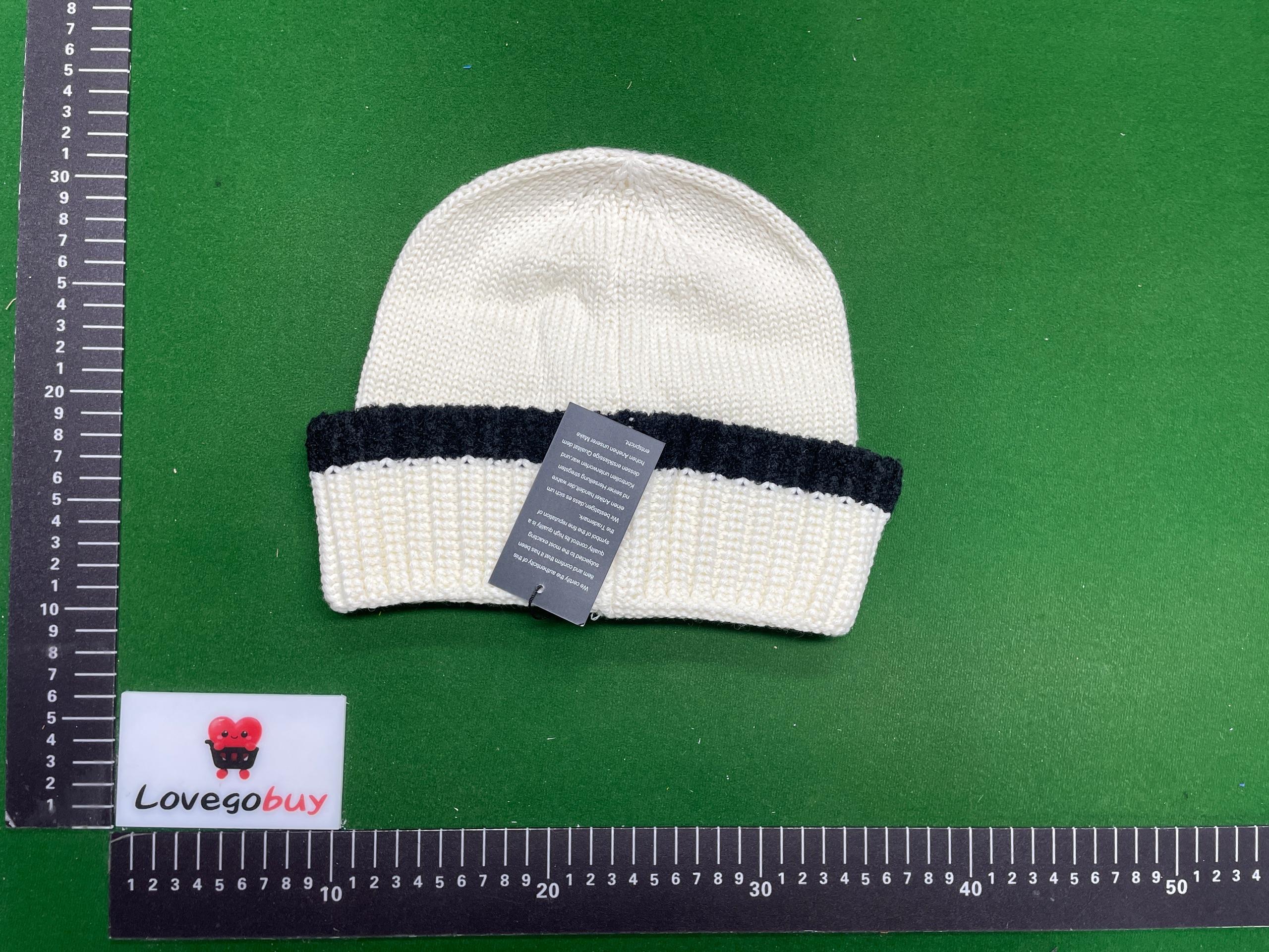 Foto QC 5 de Unbranded Embroidered Ribbed Beanie Off-White