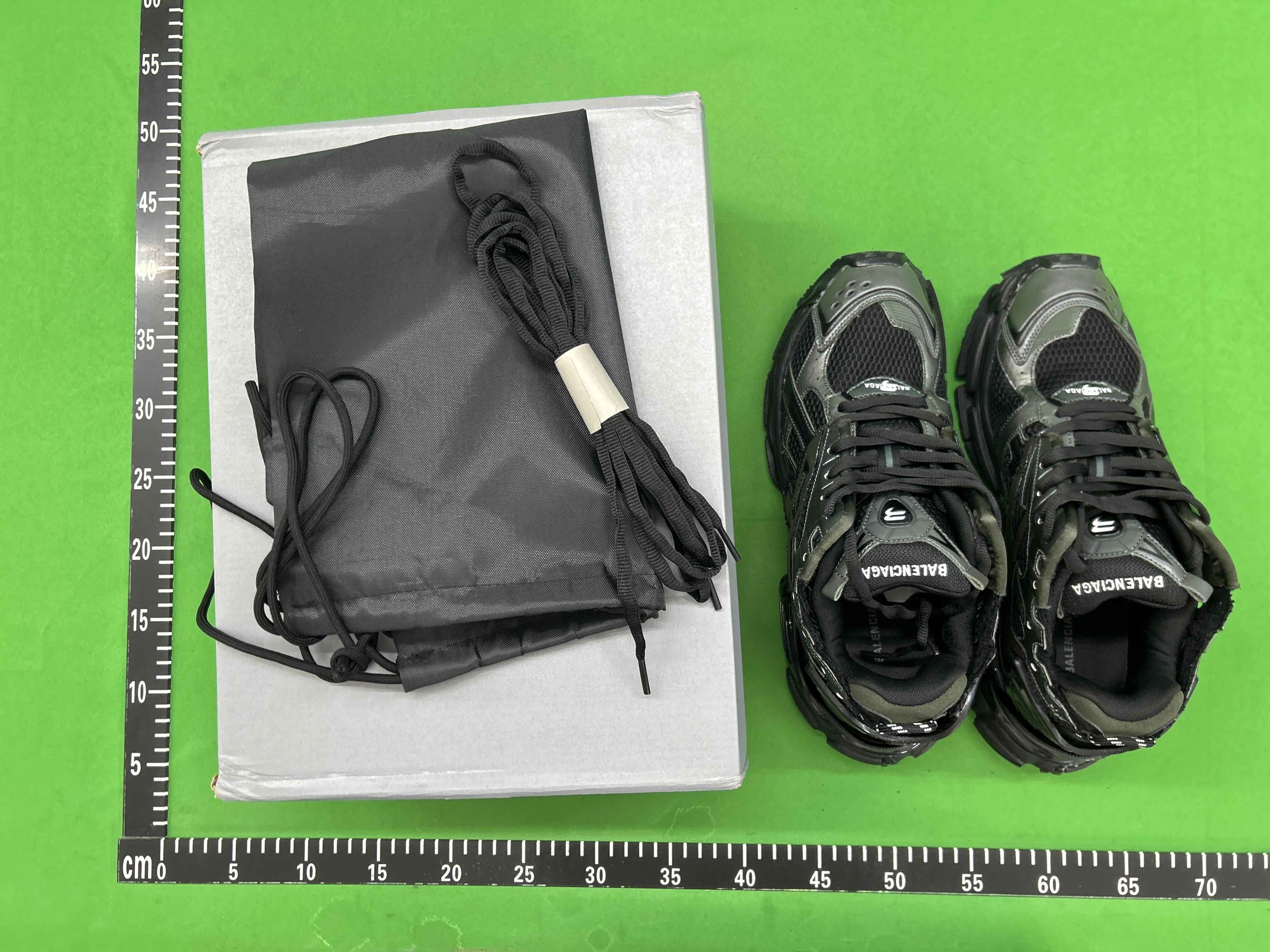 Foto QC 2 de Balenciaga Runner LED Black 853225 WRNLD 1000