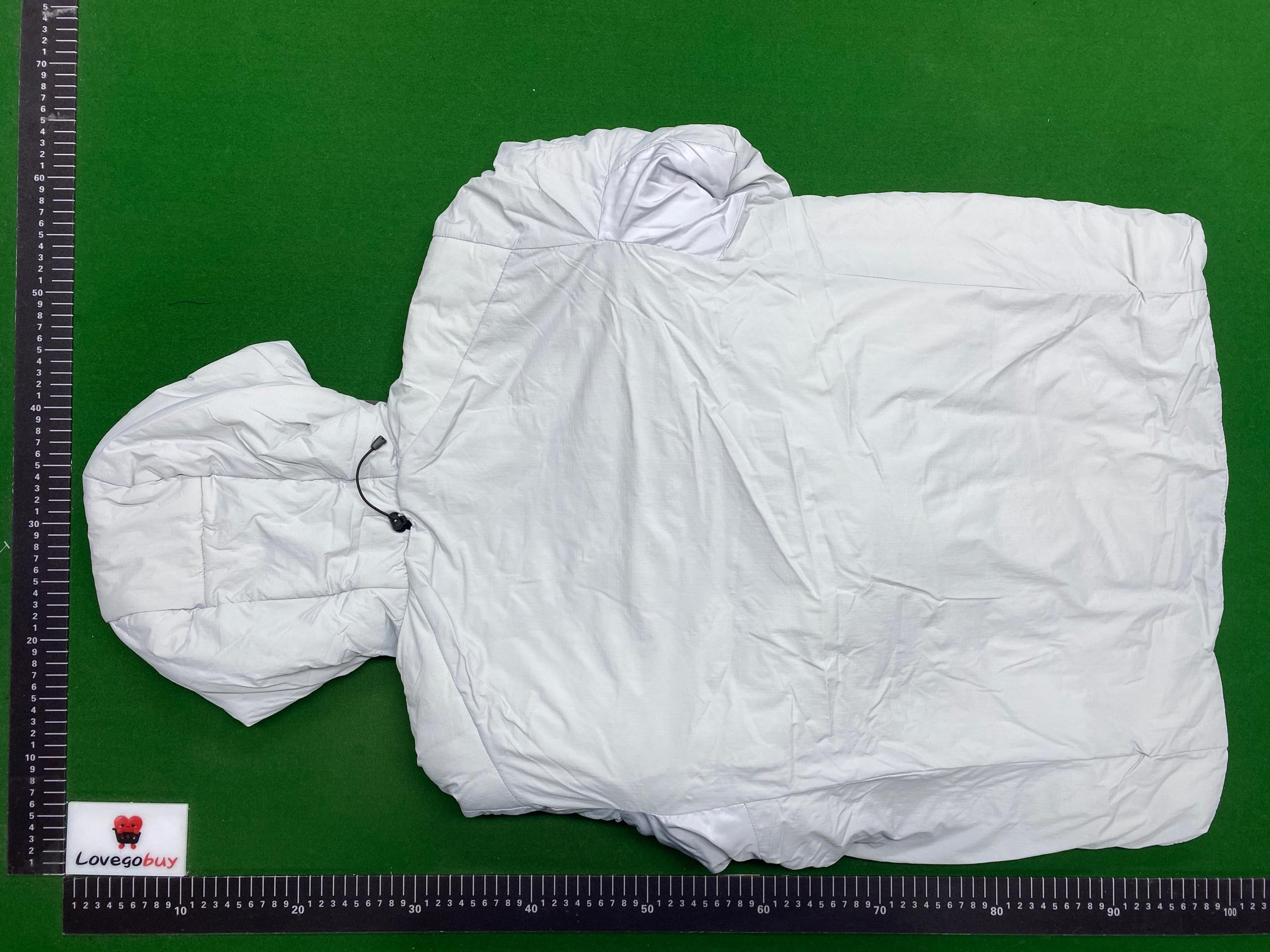 Foto QC 6 de Arc'teryx Atom Hooded Insulated Jacket Black