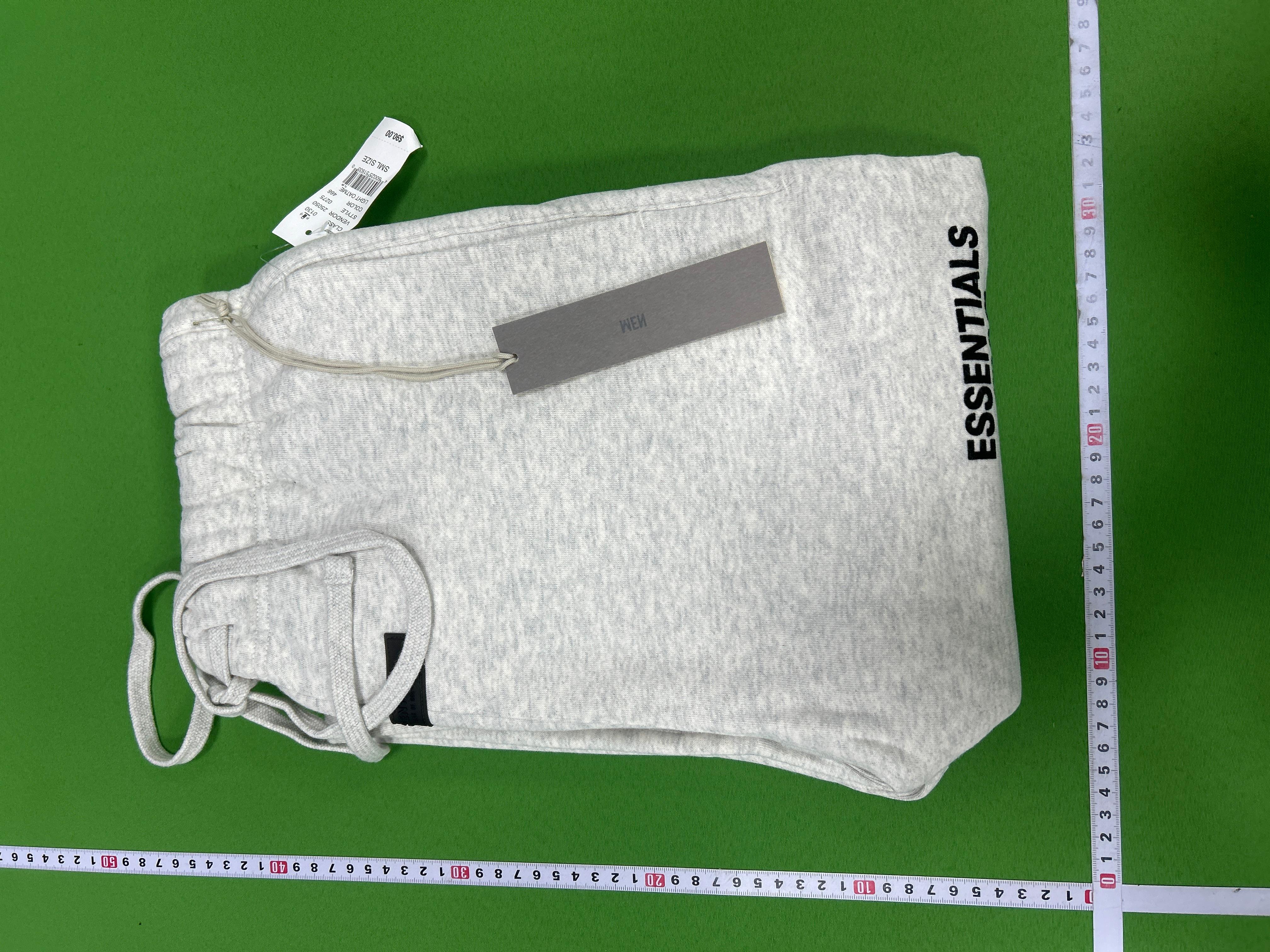 Foto QC 7 de Fear of God Essentials Kids Relaxed Sweatpants Light Oatmeal