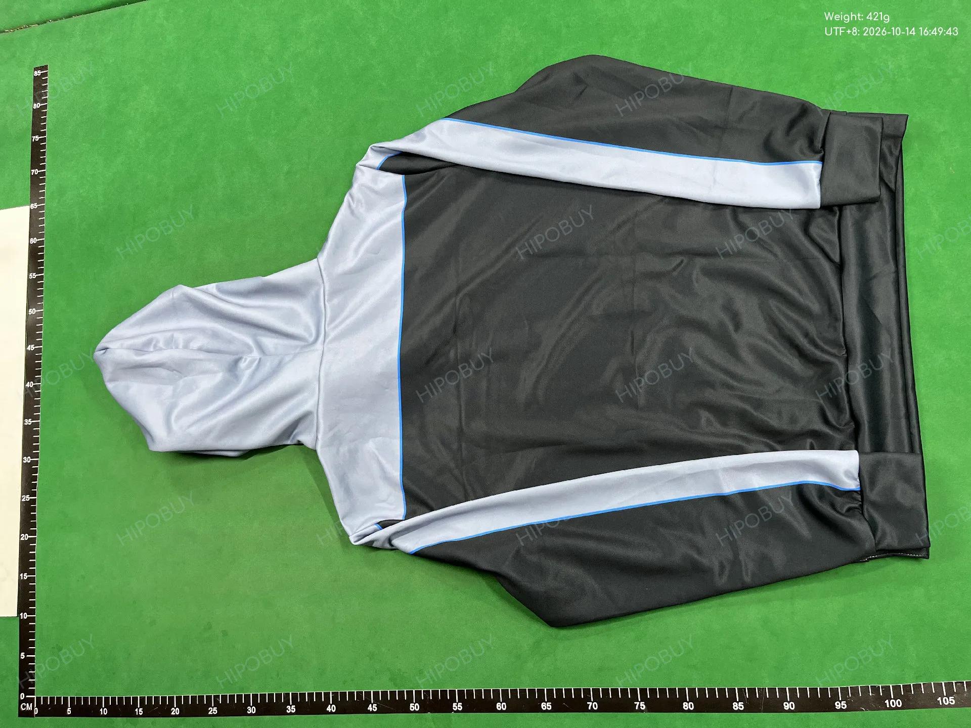 Foto QC 3 de Syna World Sweater Panelled Small Logo Grey