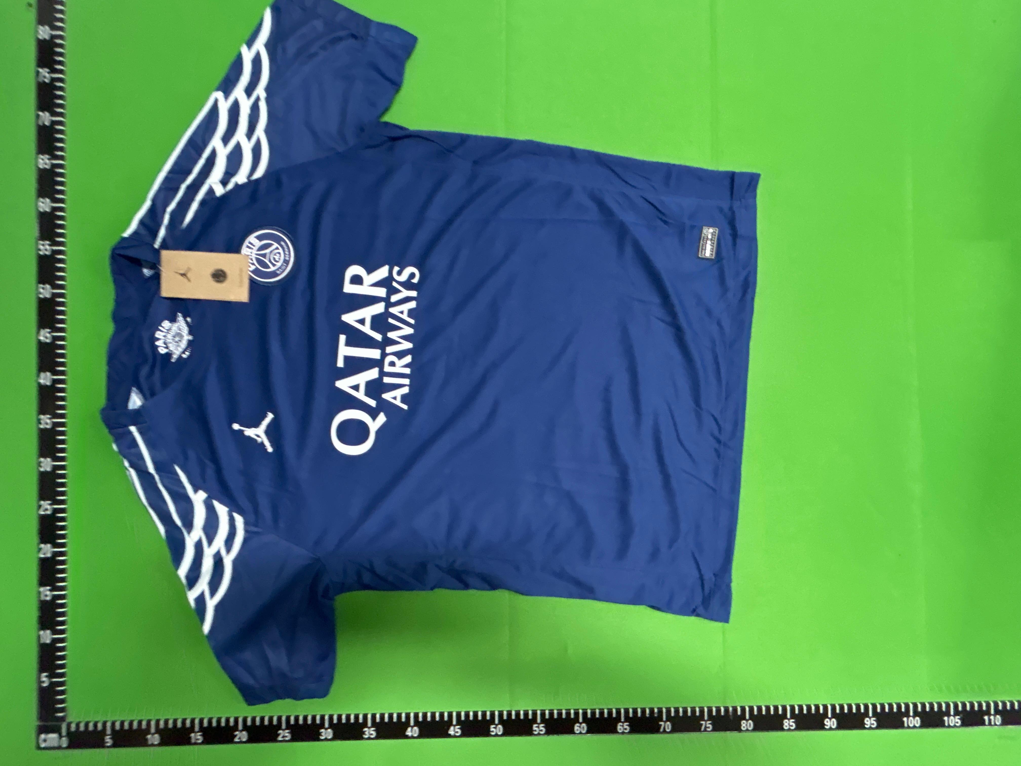 Foto QC 6 de Nike x FC Barcelona 2024/25 Third UEFA Champions League Pedri Jersey Beige