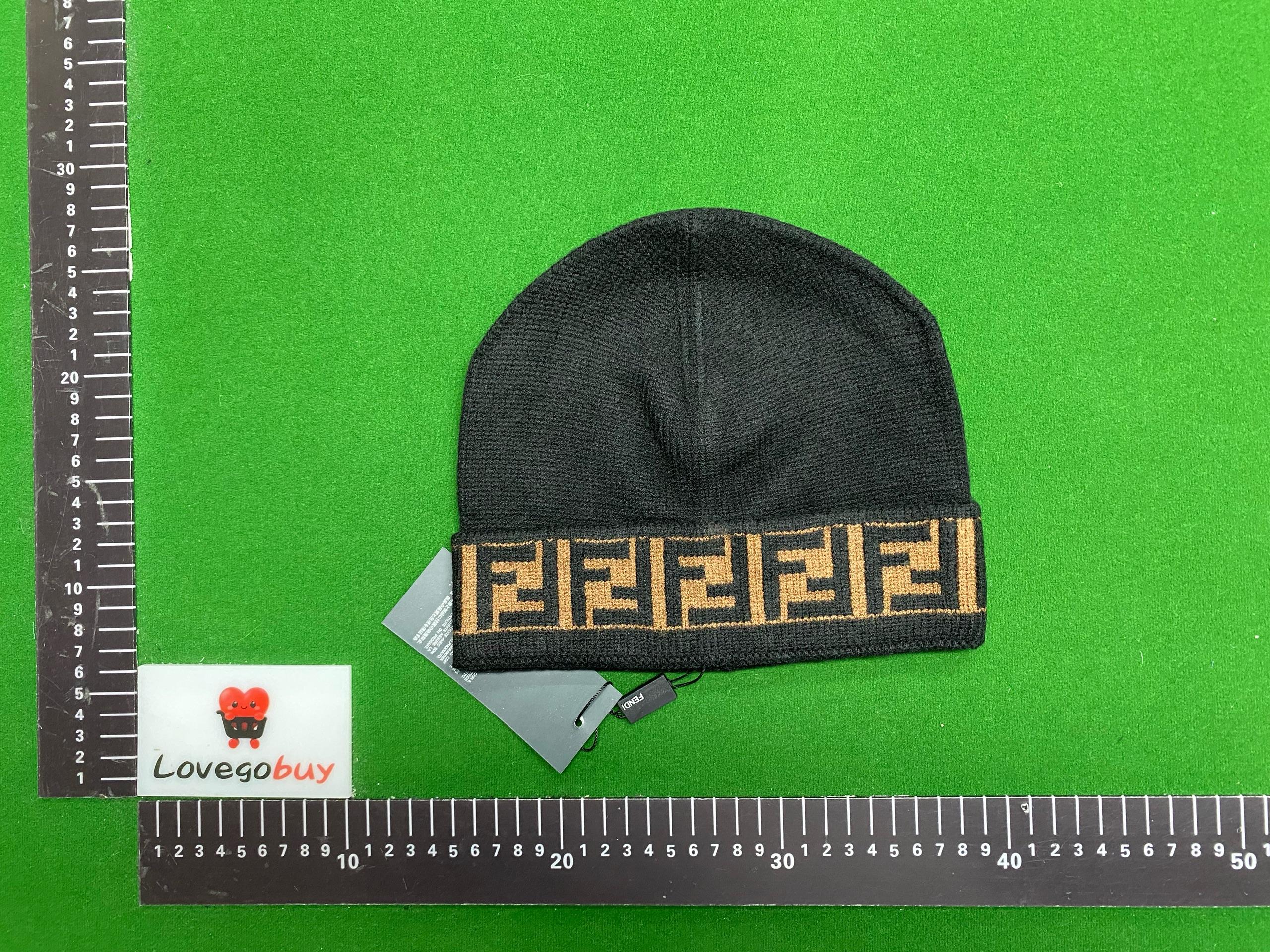 Foto QC 1 de Fendi FF Motif Beanie Grey
