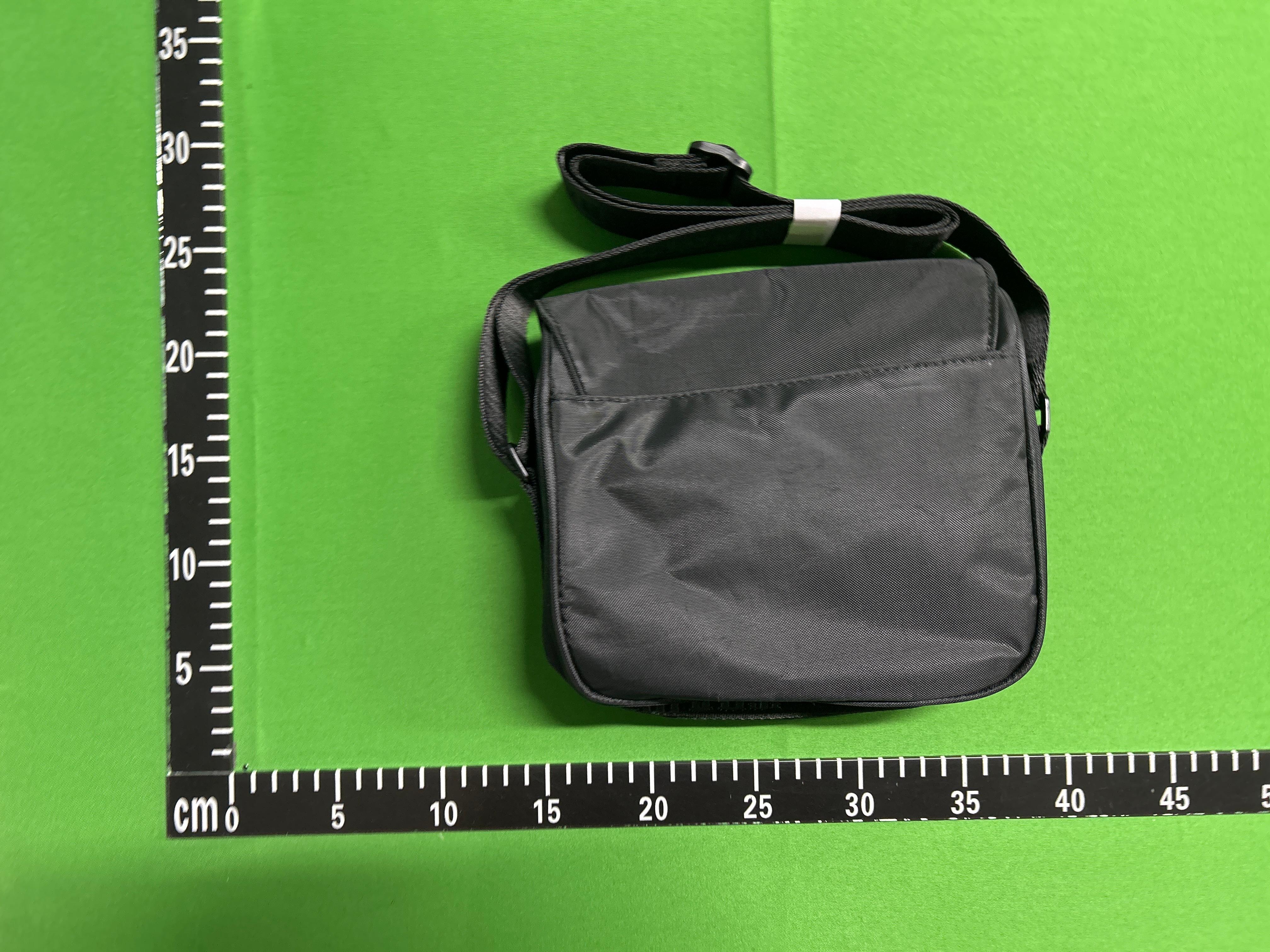 Foto QC 2 de Trapstar Irongate Crossbody Bag Black