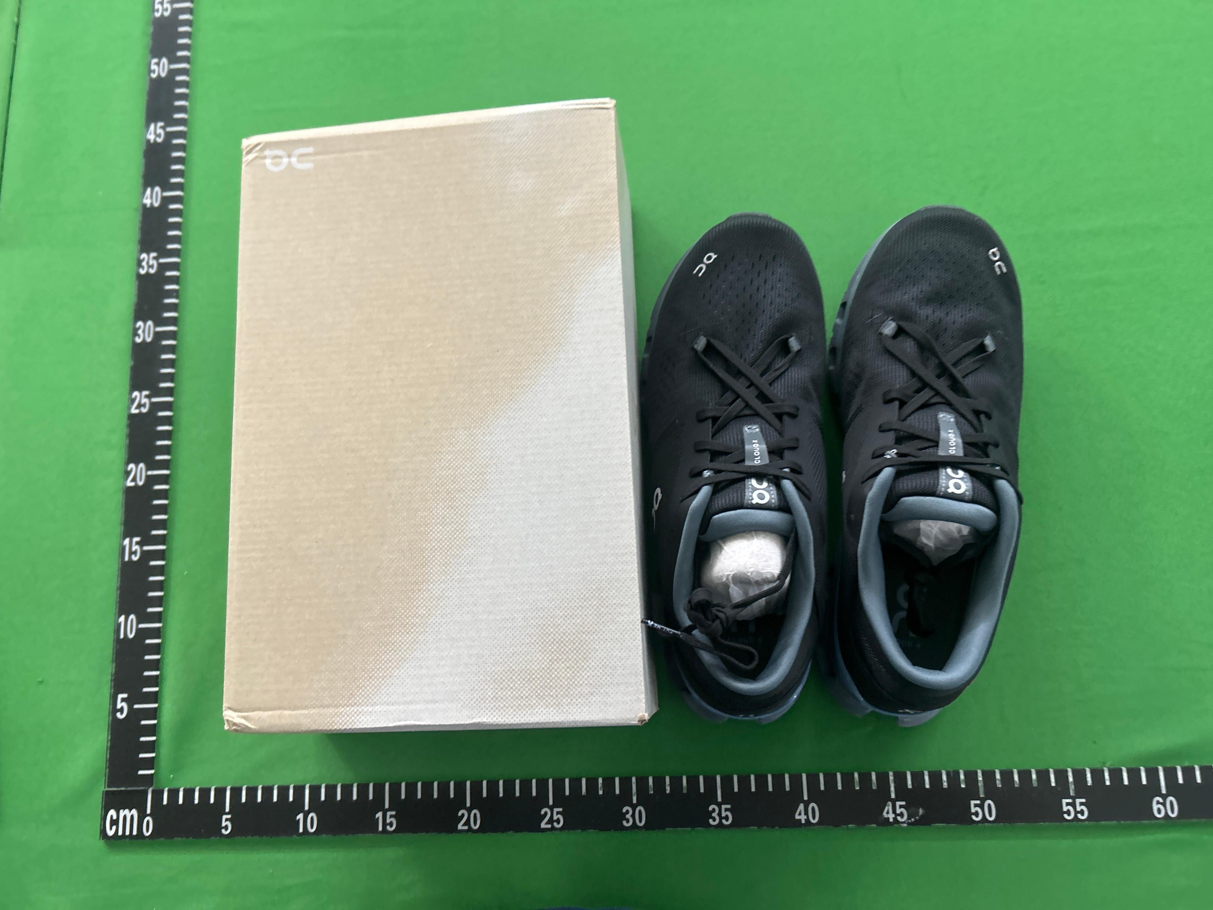 Foto QC 6 de On Cloud X 4 Black Chambray 3ME30041446