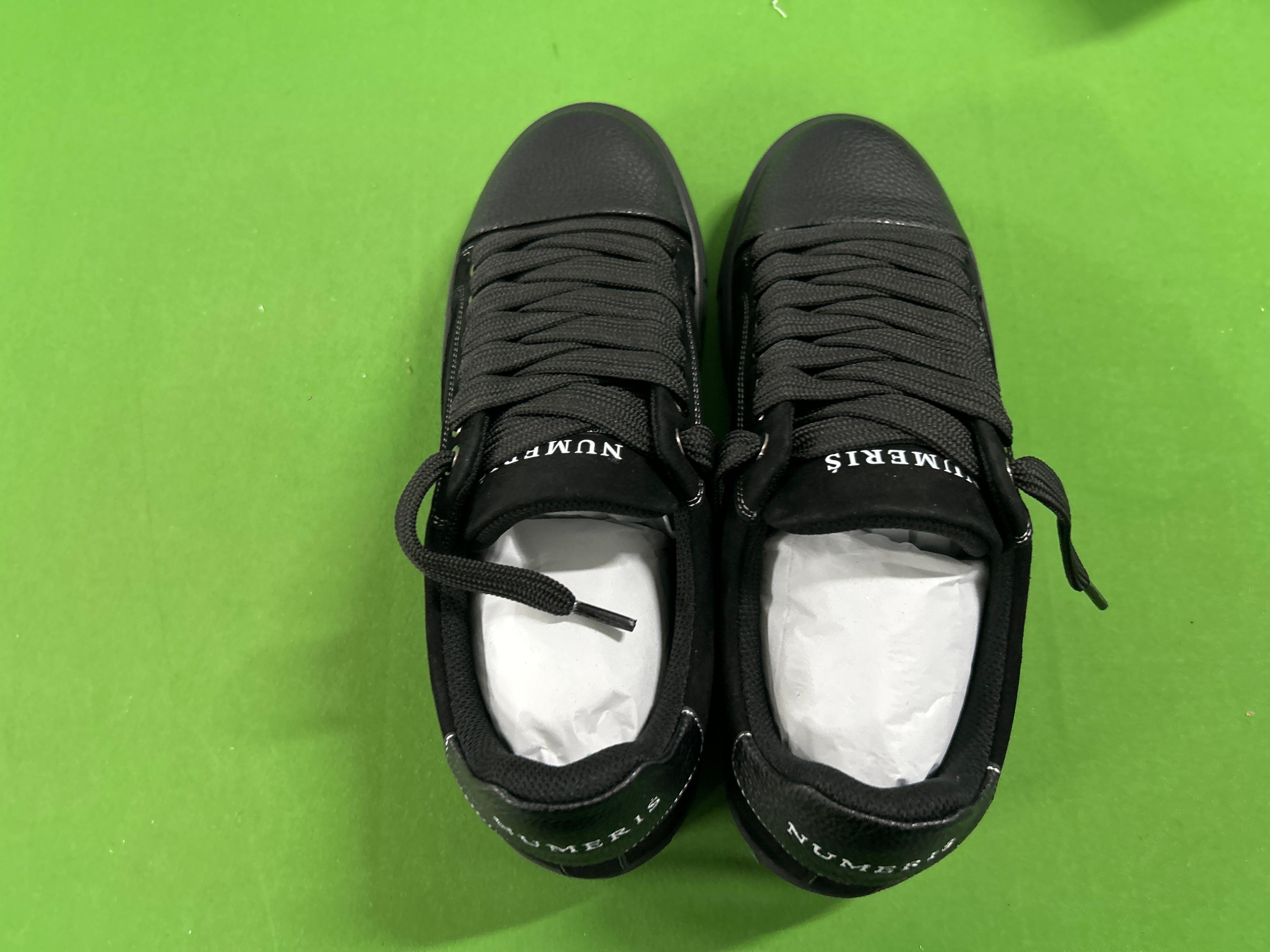 Foto QC 3 de Numeris Eclipse Low Python Black