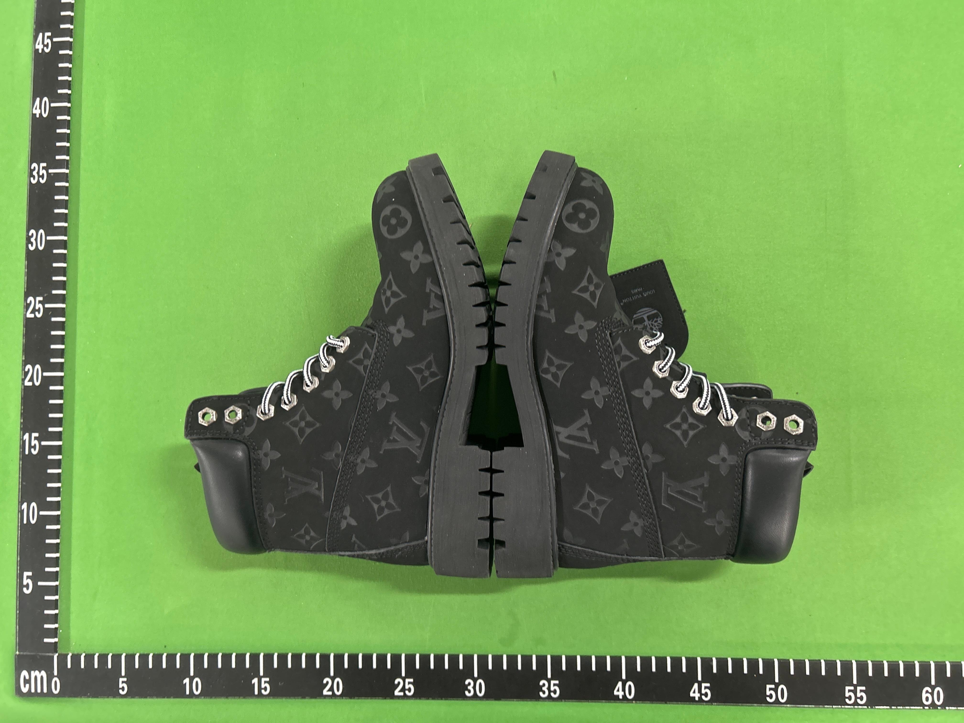 Foto QC 5 de Timberland Field Boot Nubuck Black 4647