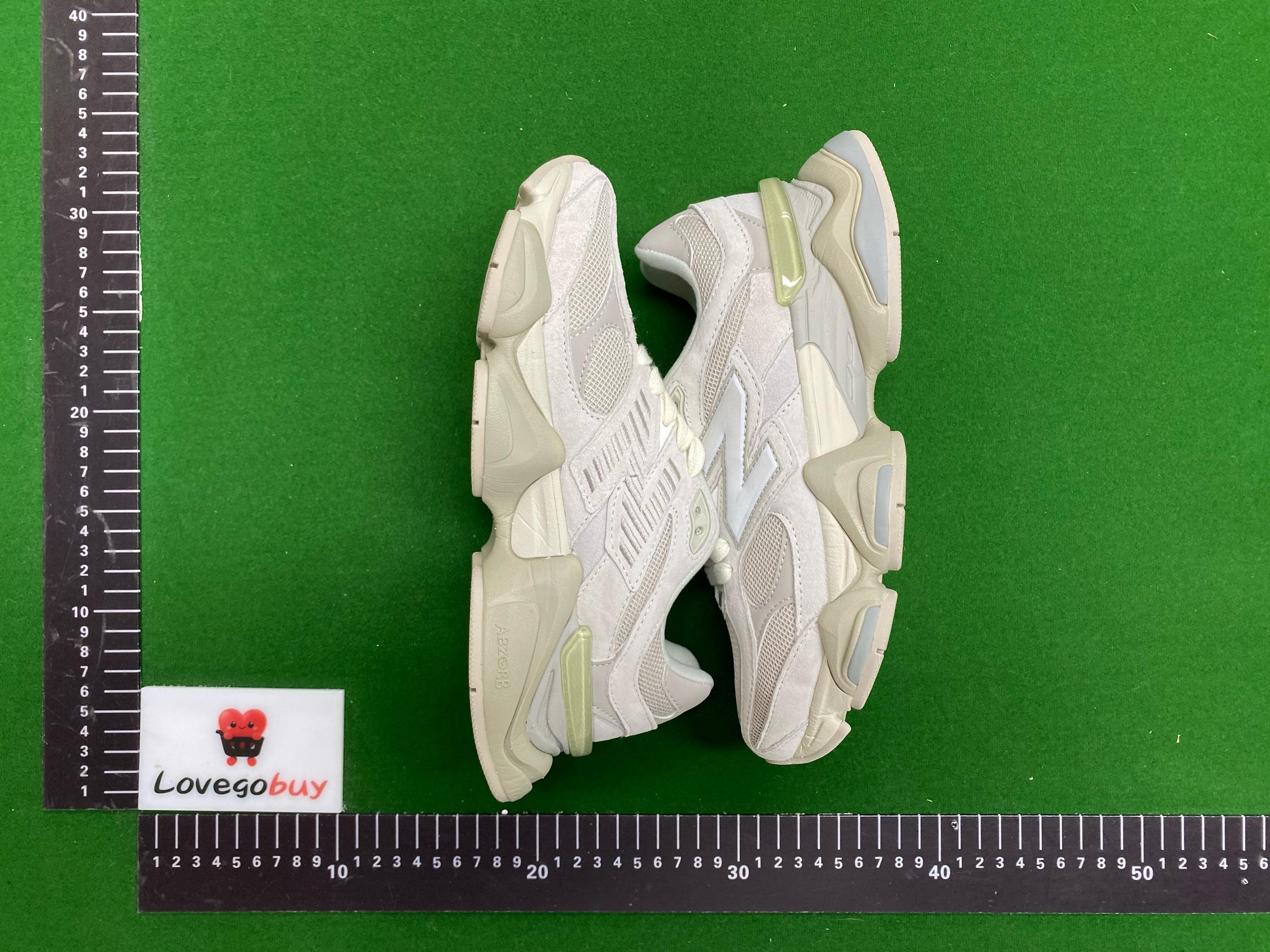Foto QC 1 de New Balance 9060 Grey Reflection True Red U9060JBE