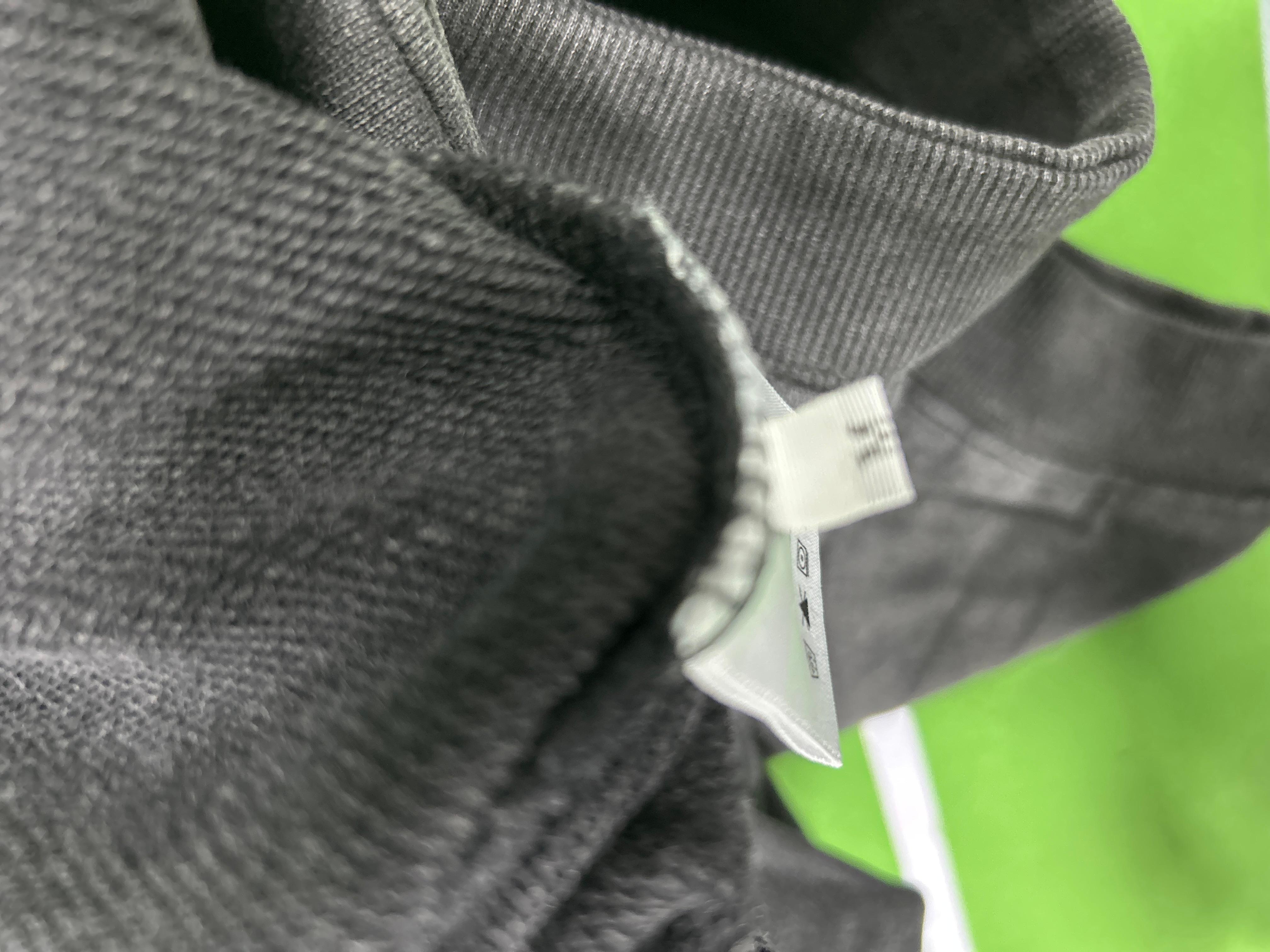 Foto QC 8 de Maison Mihara Yasuhiro Zip Sweater Pig Graphic Washed Black