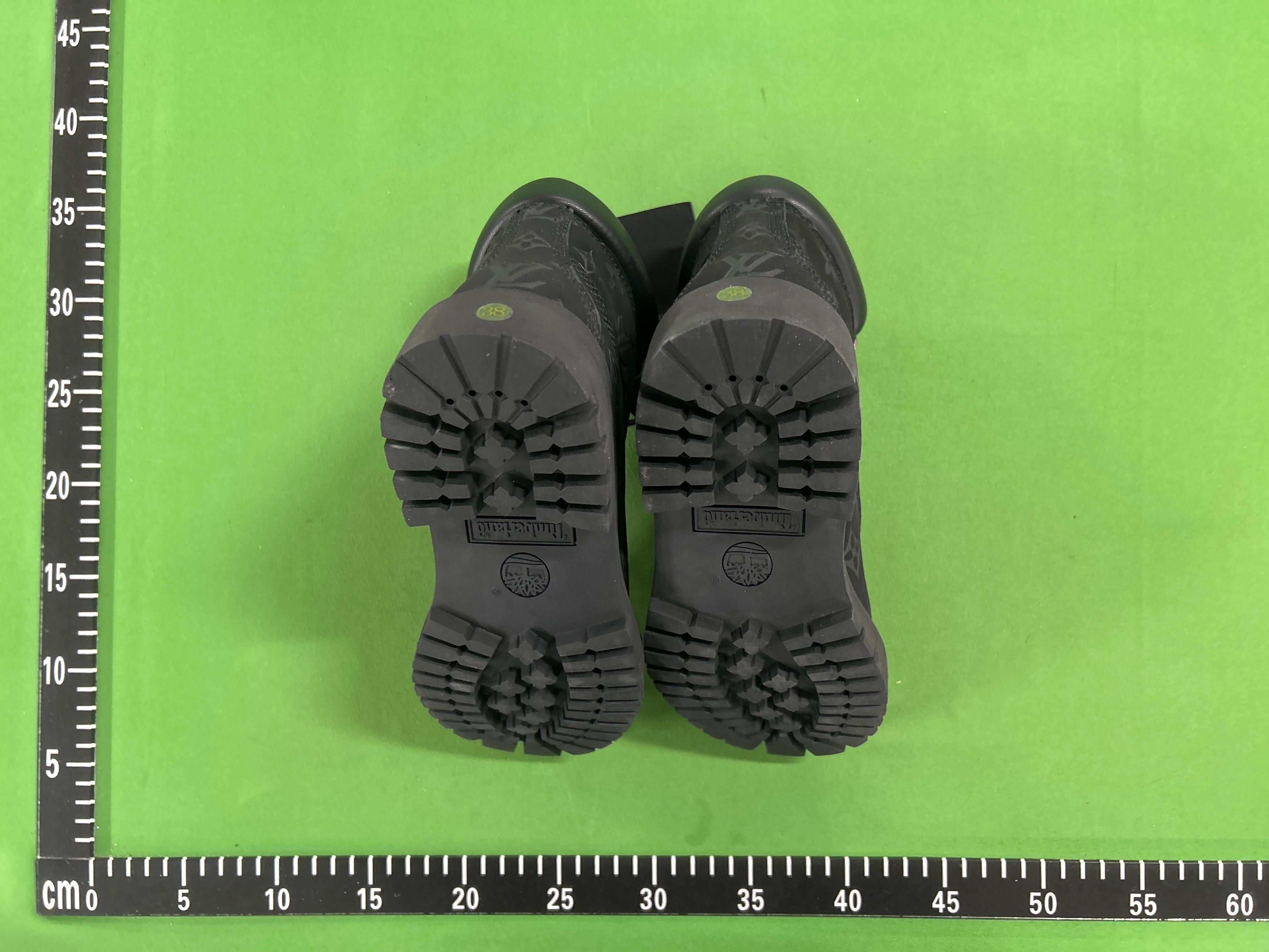 Foto QC 7 de Timberland Field Boot Nubuck Black 4647