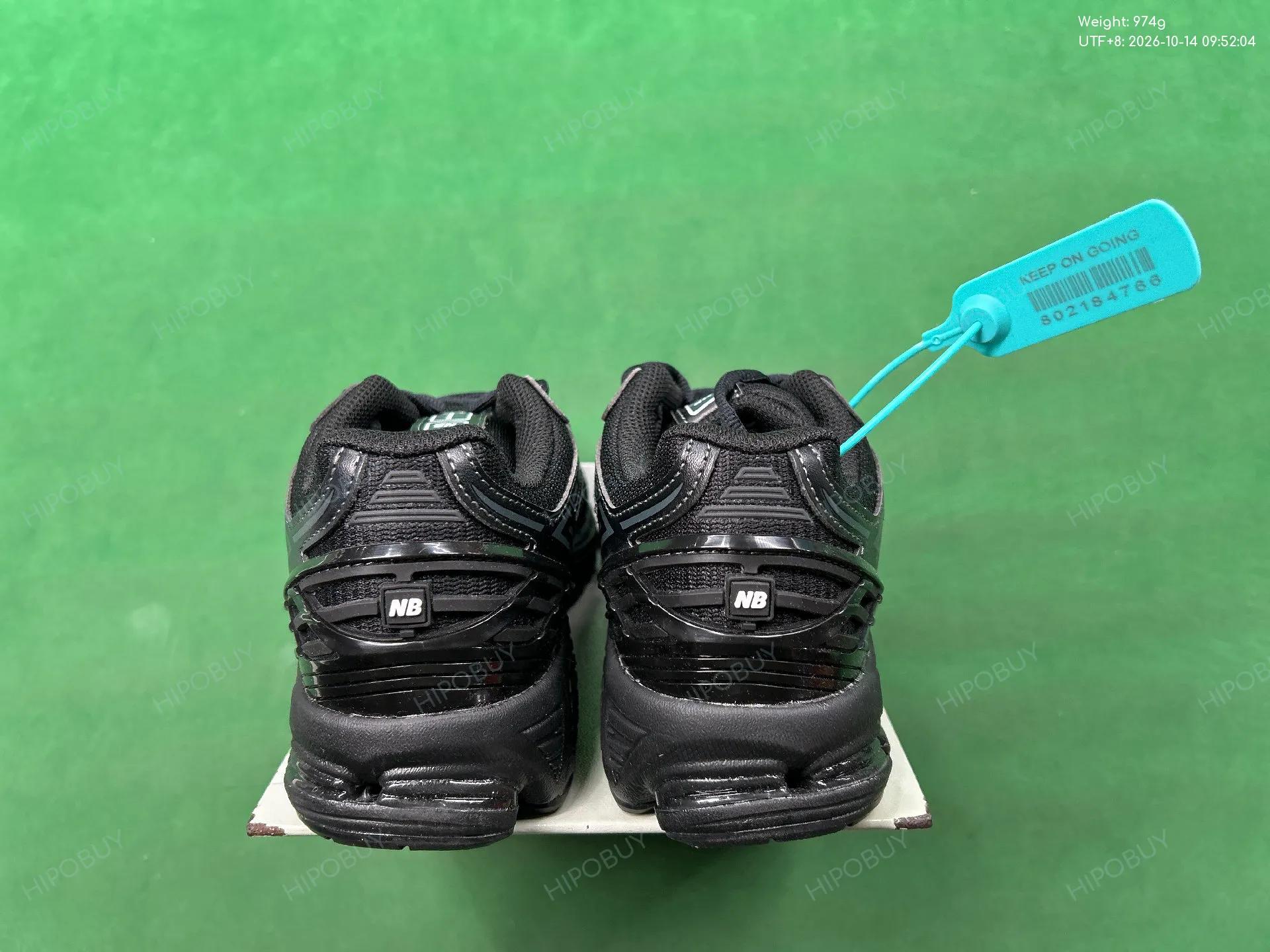 Foto QC 3 de New Balance 1906R Retro Greyscale M1906RHX