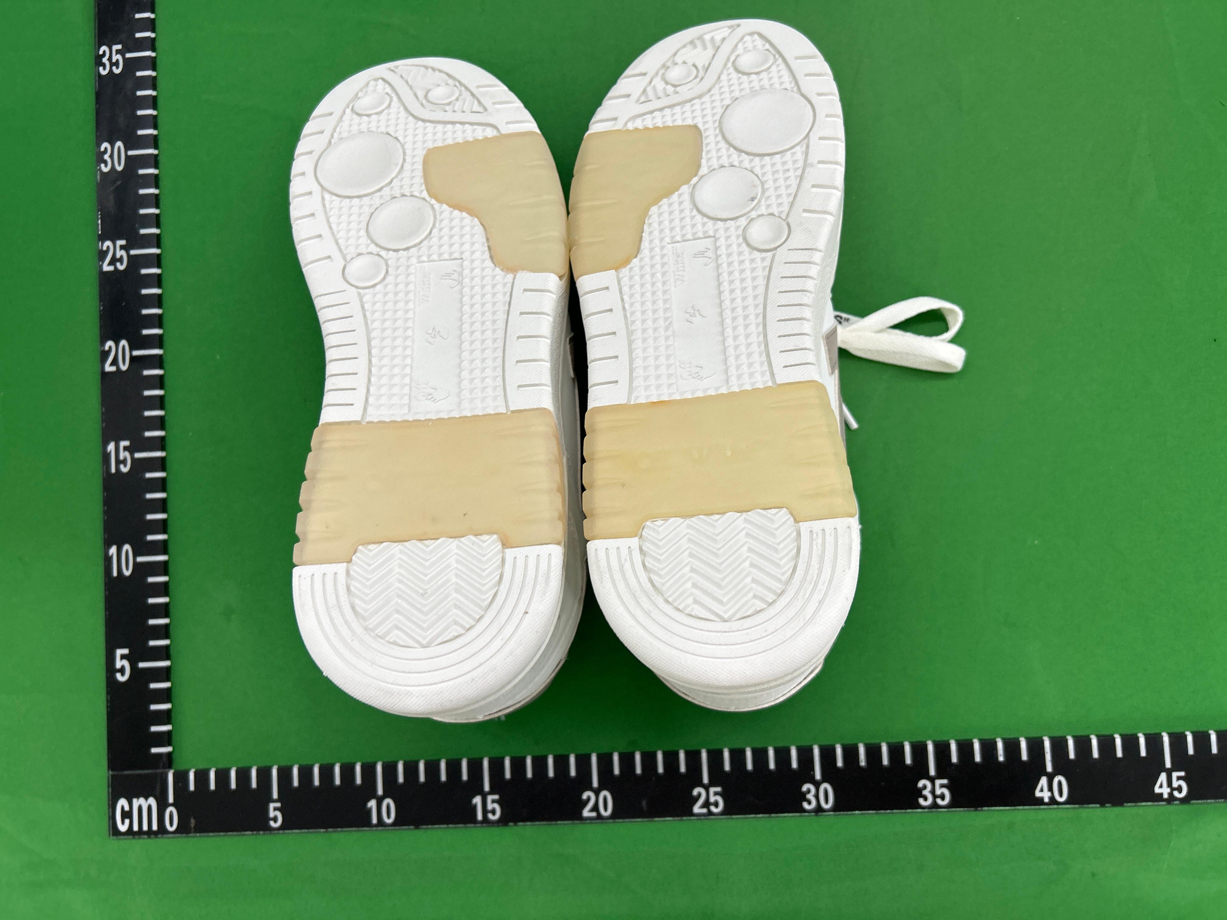 Foto QC 7 de Off-White Out Of Office Low Leather Sneakers Green White