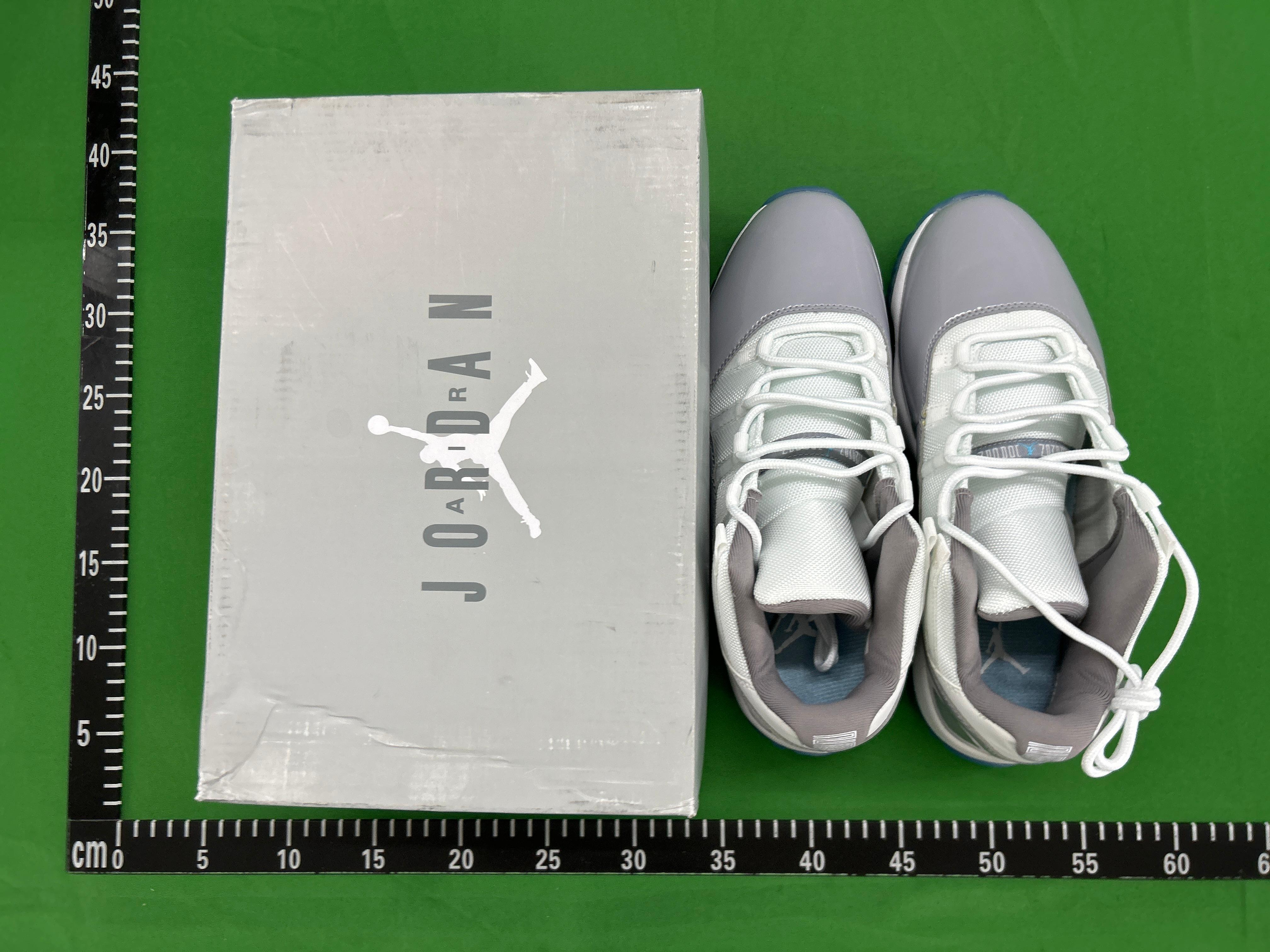 Foto QC 3 de Jordan 11 Retro Low Bred 528895-012