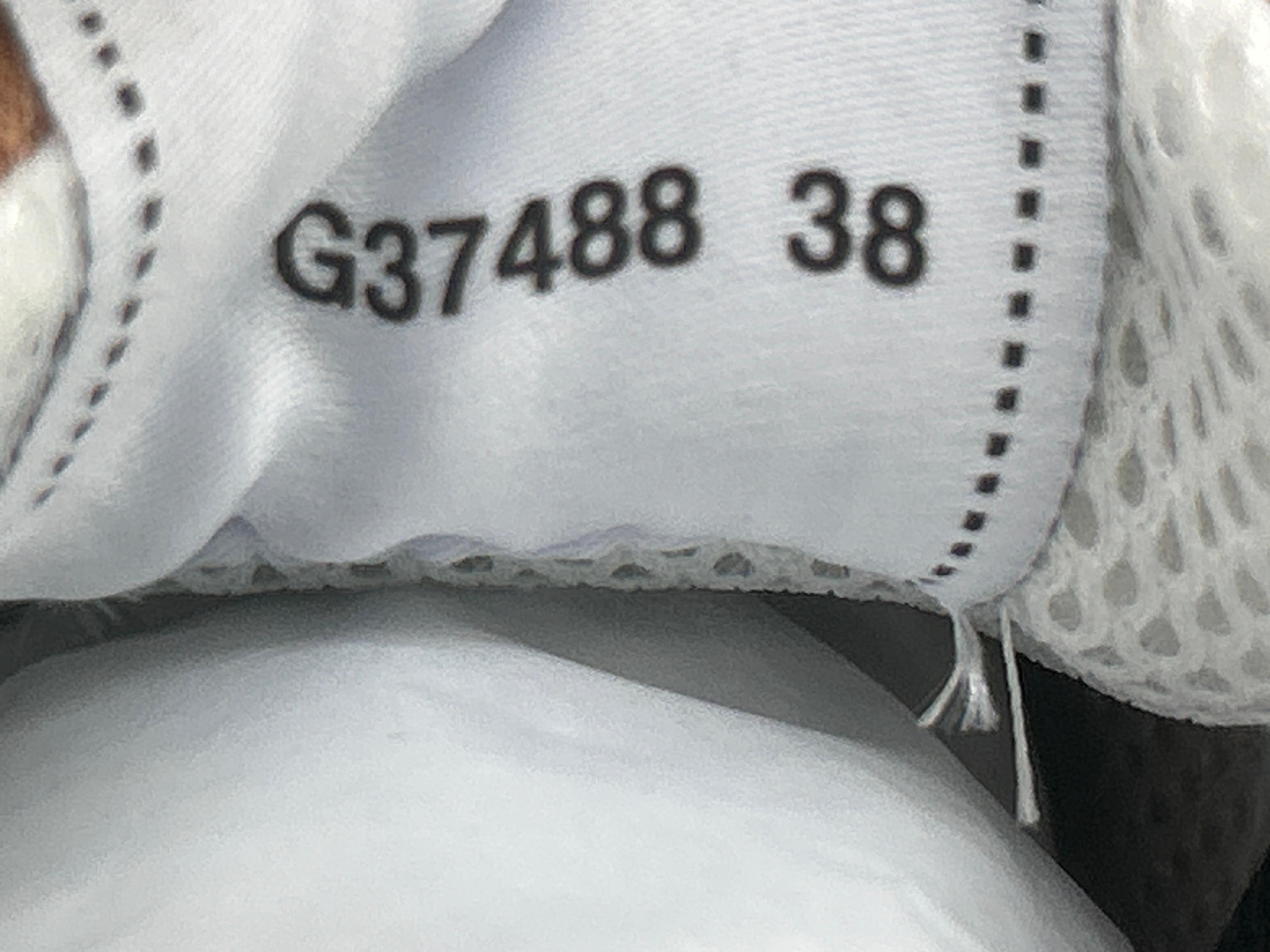 Foto QC 5 de Chanel Runner Low White