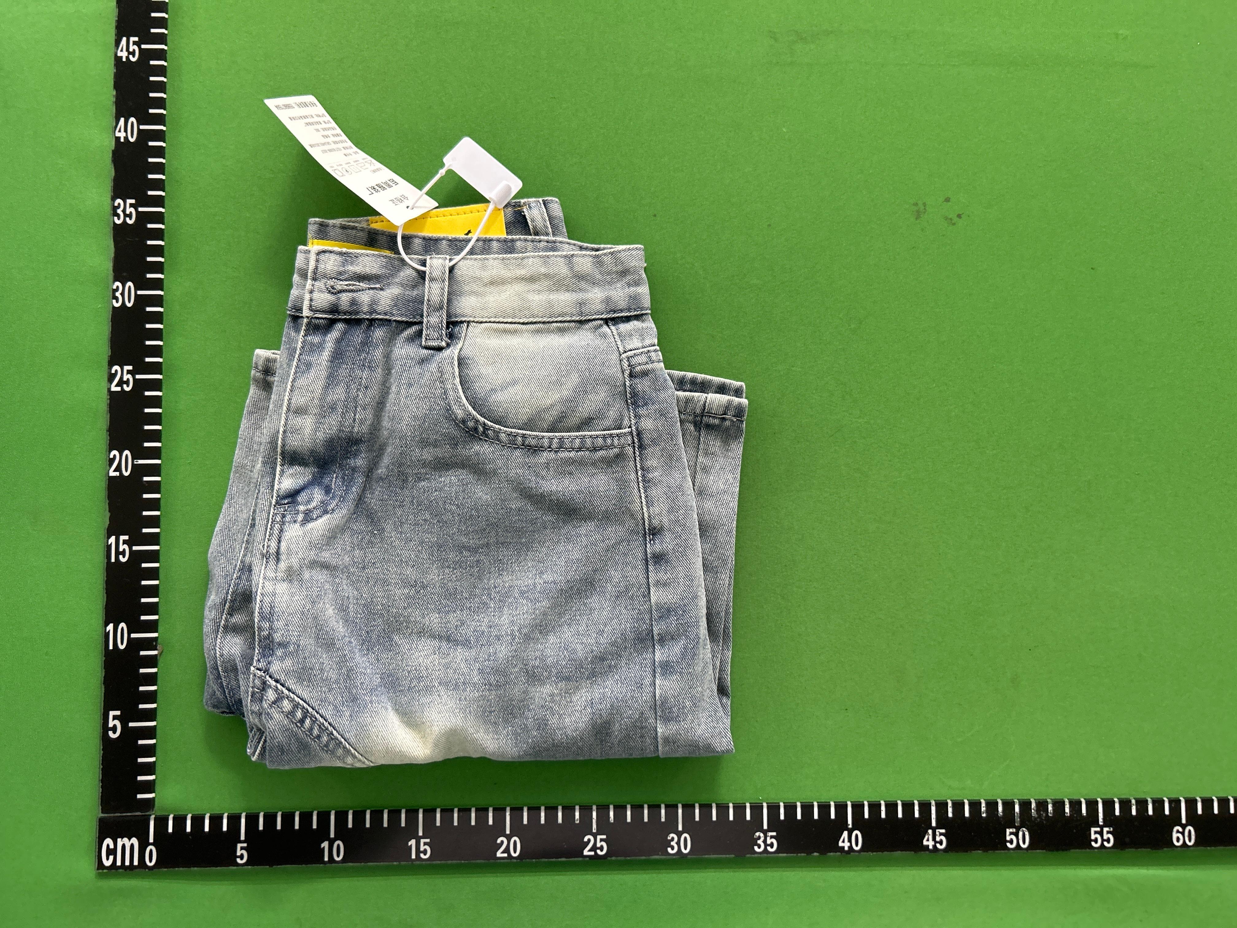 Foto QC 1 de Other Denim Shorts Loose Washed Embroidered Camo
