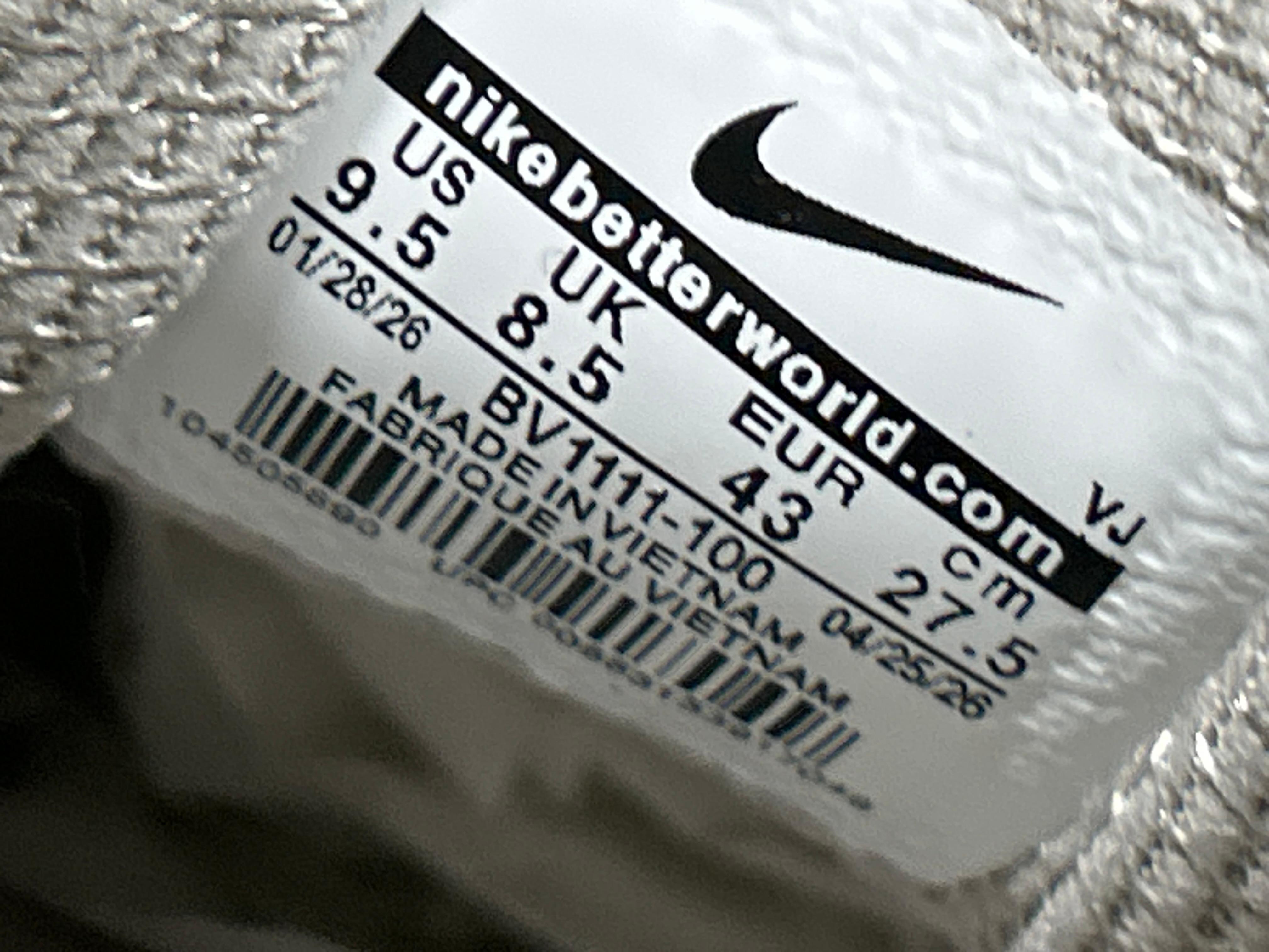 Foto QC 7 de Nike Shox R4 Barely Rose Metallic Platinum AR3565-600