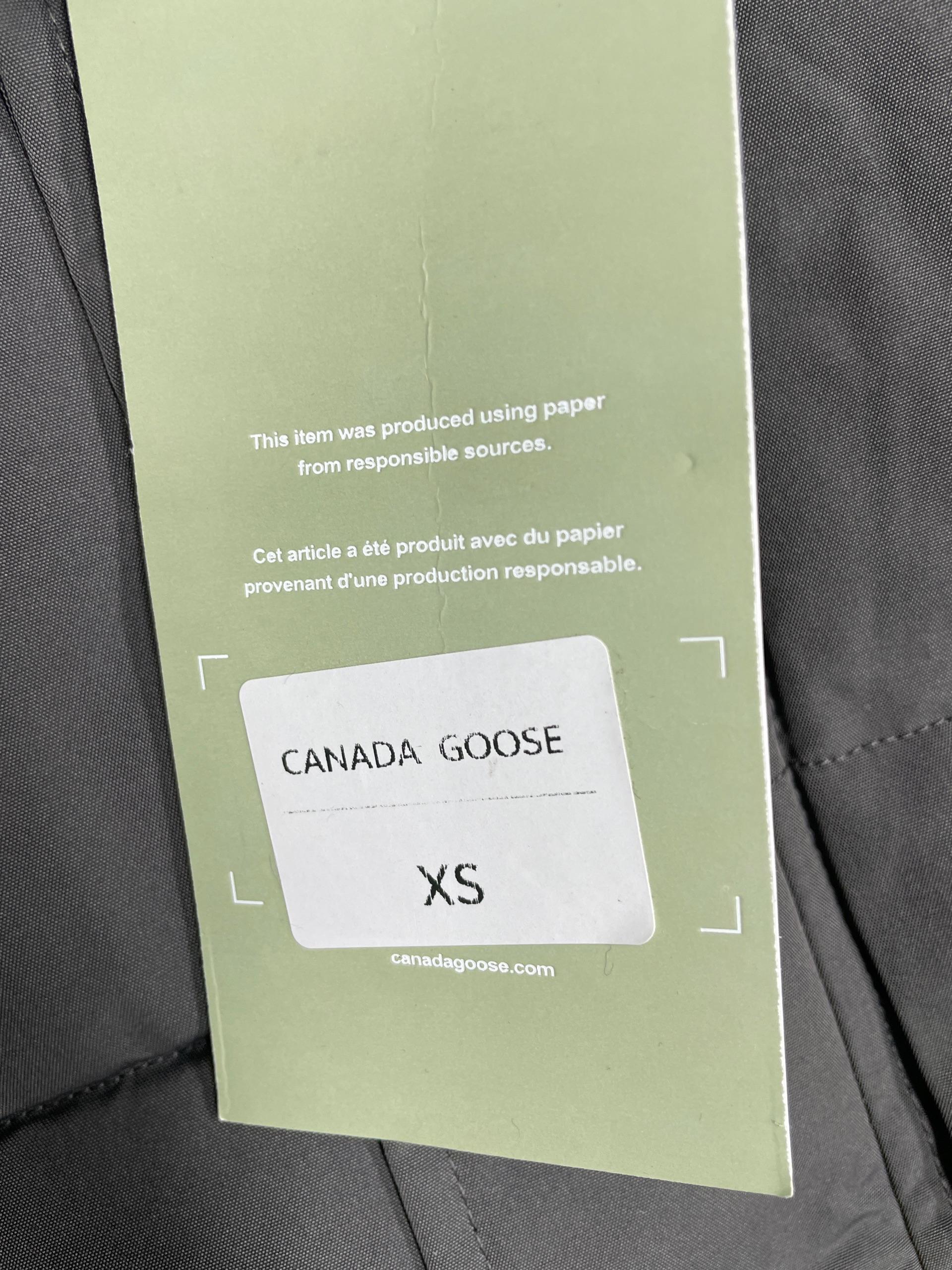 Foto QC 7 de Canada Goose Crofton Hooded Down Jacket White