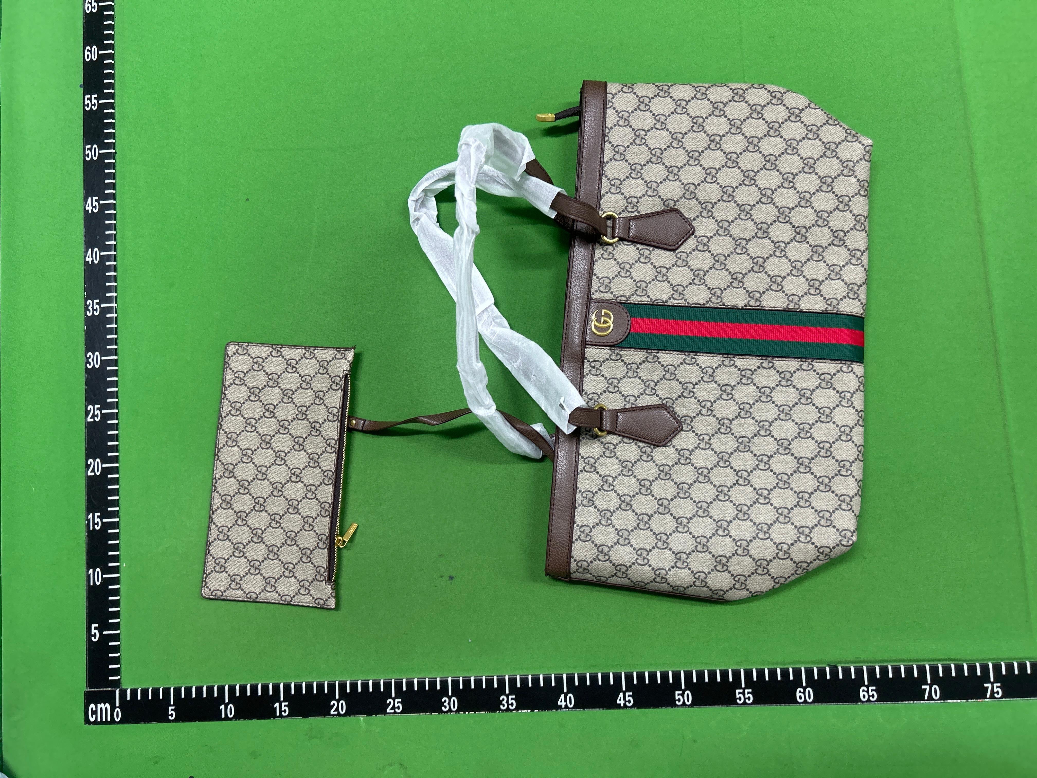 Foto QC 4 de Gucci Ophidia GG Tote Medium GG Supreme Canvas