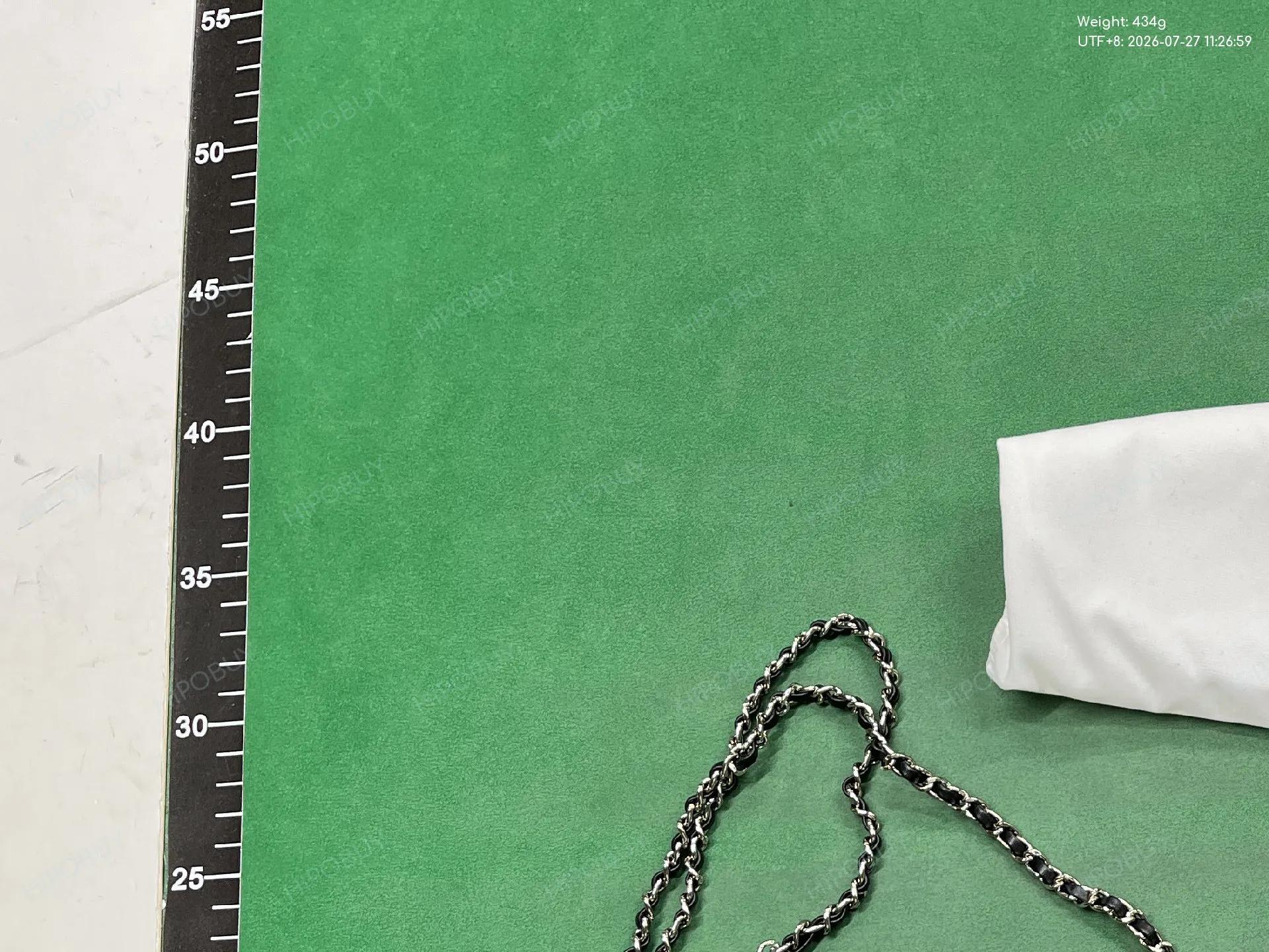 Foto QC 3 de Chanel WOC Quilted Black Caviar Leather