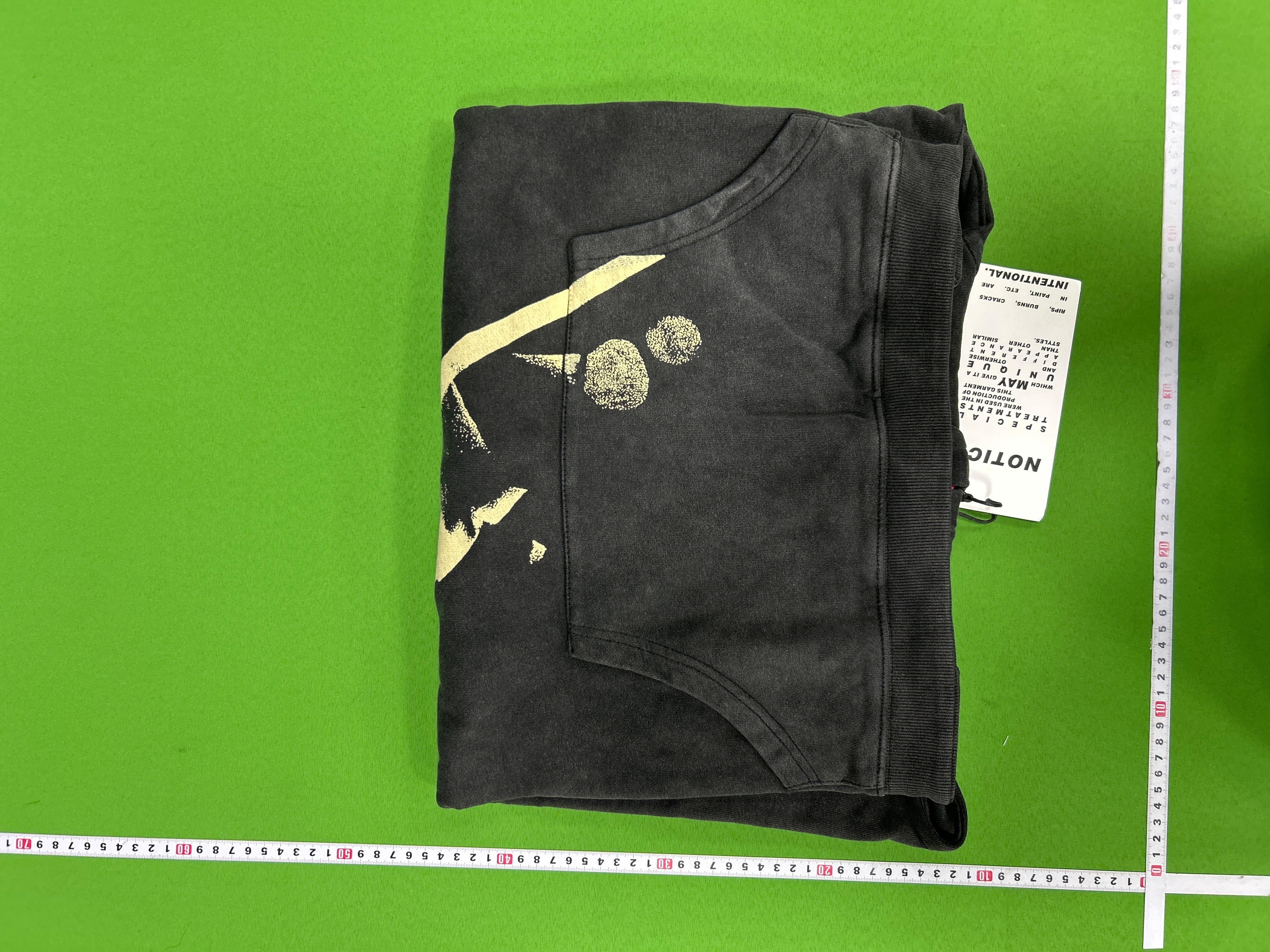 Foto QC 5 de Maison Mihara Yasuhiro Zip Sweater Pig Graphic Washed Black