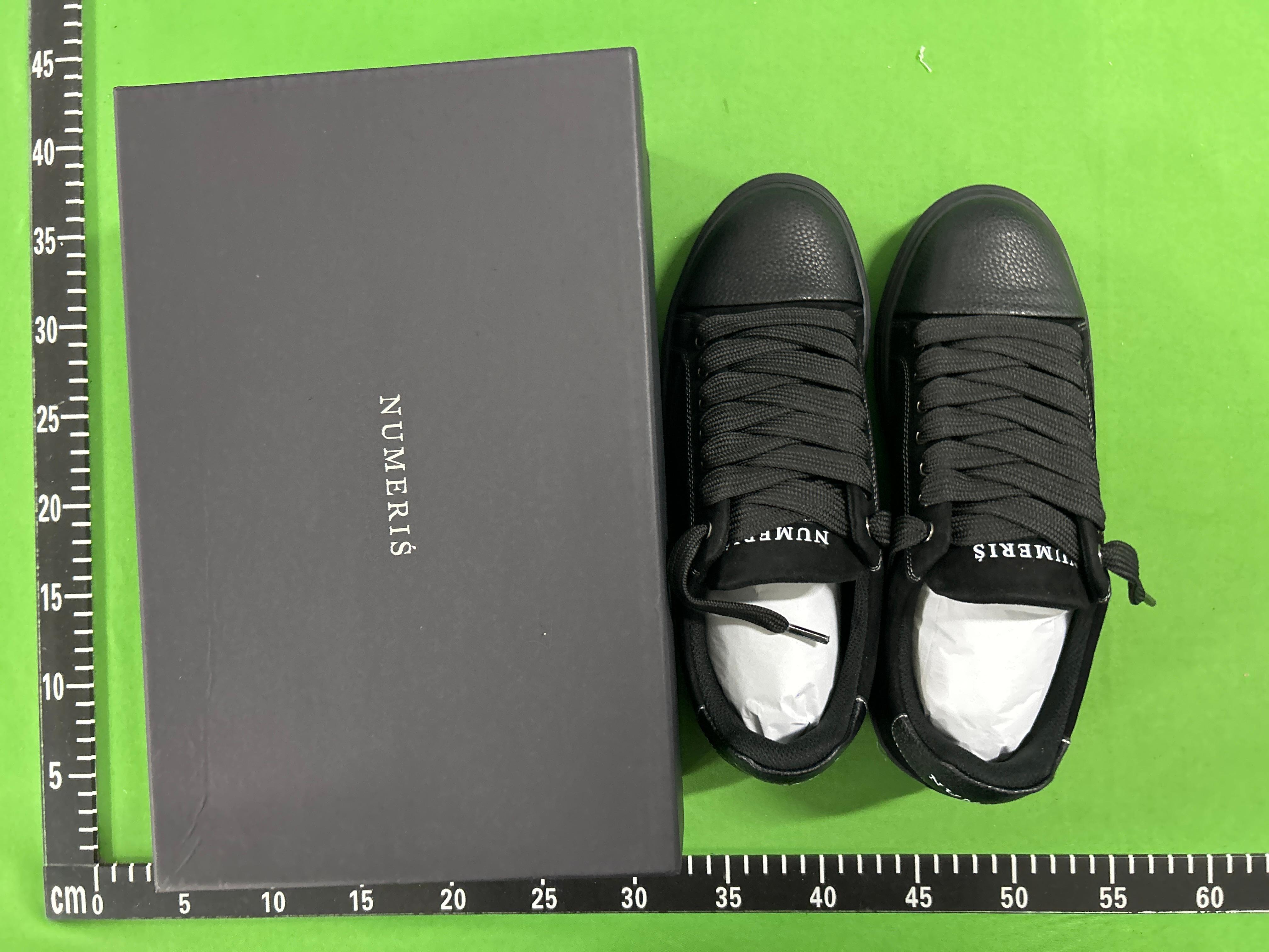 Foto QC 2 de Numeris Eclipse Low Python Black