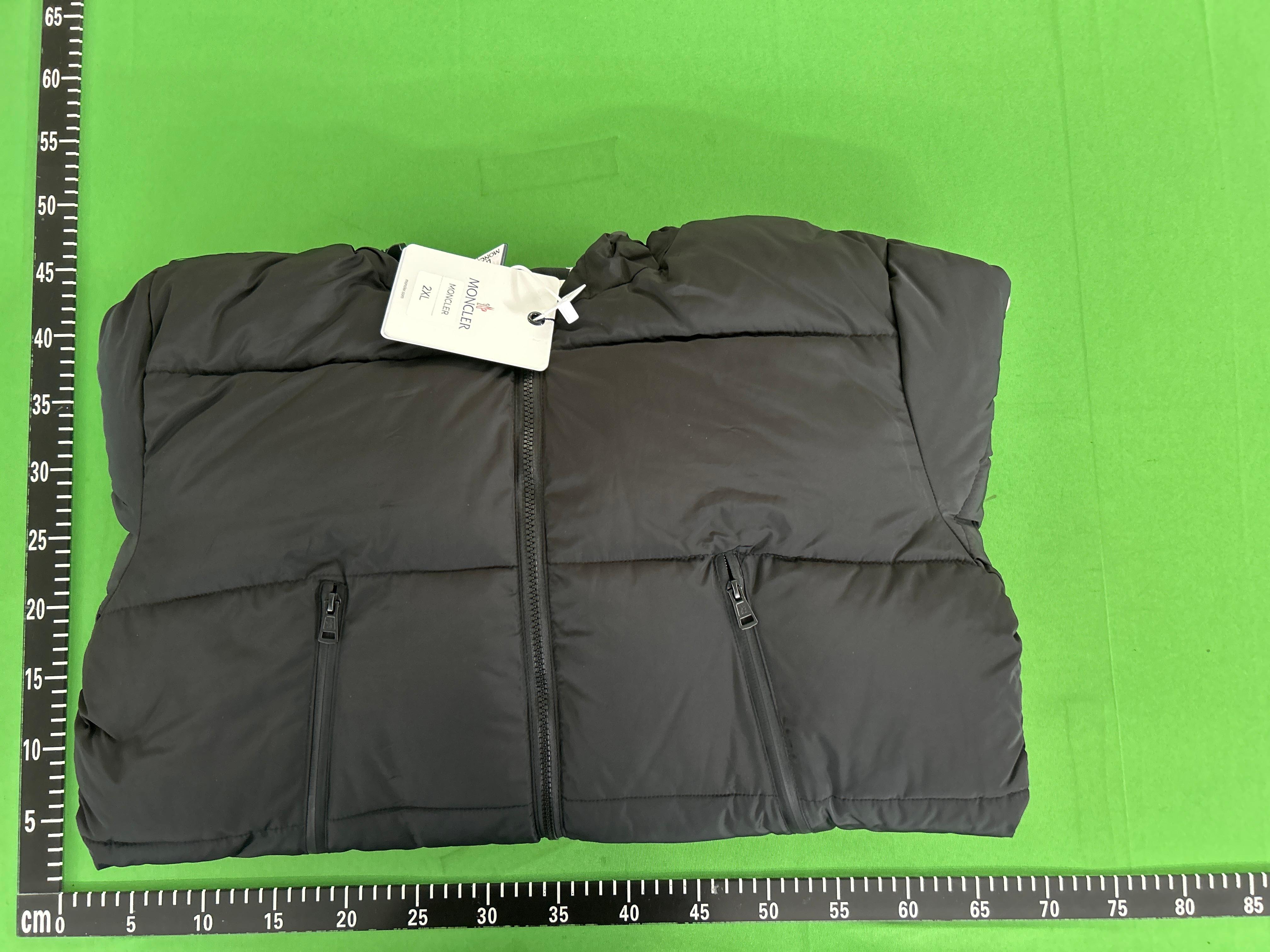 Foto QC 5 de Moncler Maya Puffer Jacket Reflective Black