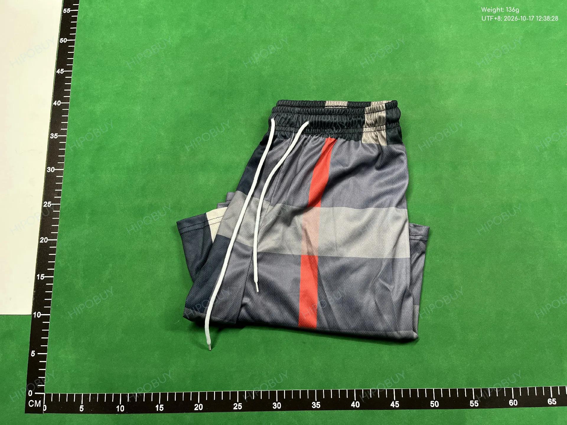 Foto QC 8 de Burberry Vintage Check Board Shorts Quick-Dry Charcoal