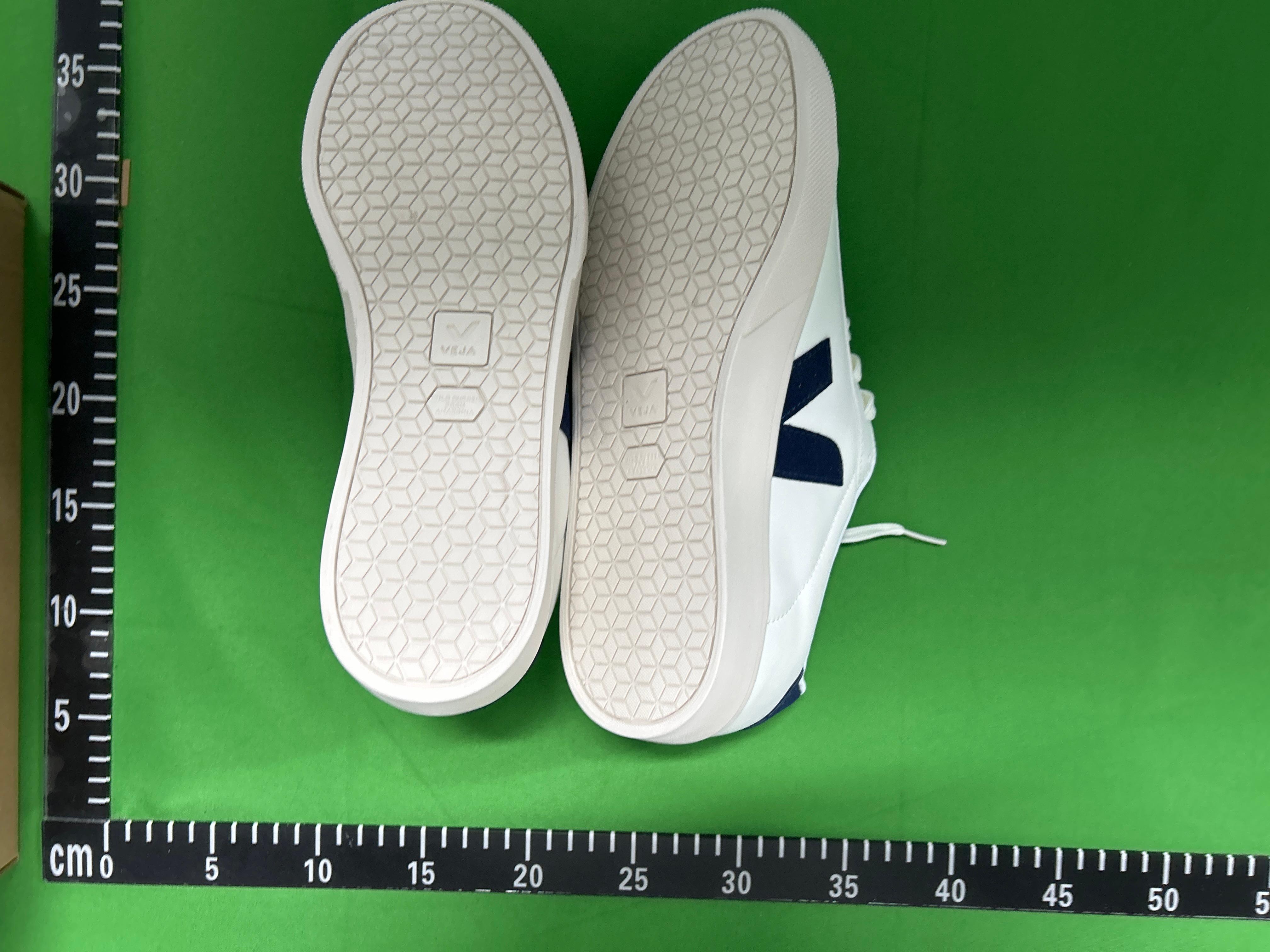 Foto QC 6 de Veja Campo Low Extra White Natural