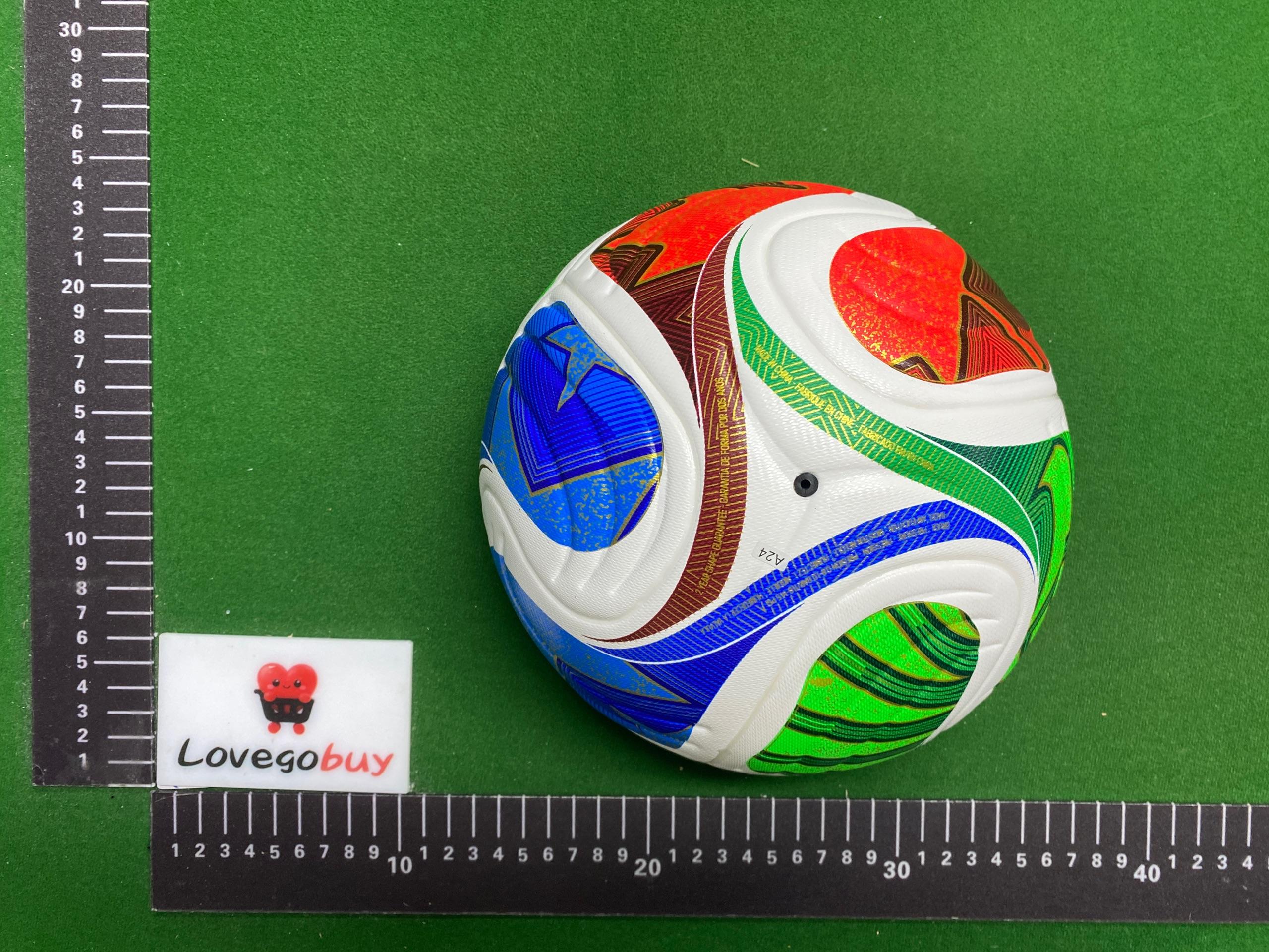 Foto QC 3 de adidas UEFA Women's Champions League 23/24 Group Stage League Soccer Ball White/Shock Pink/Shock Purple/Royal Blue
