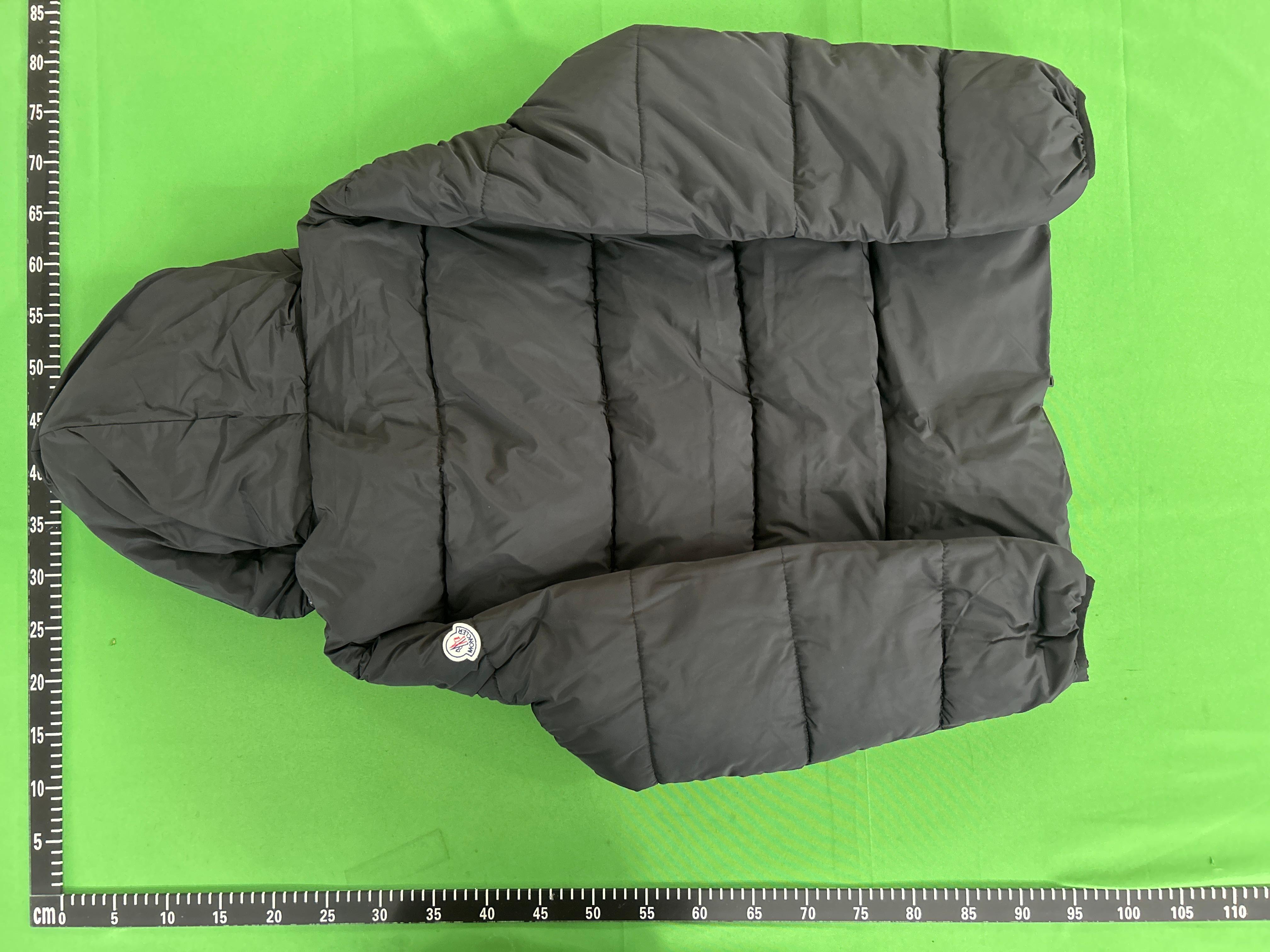 Foto QC 8 de Moncler Maya Puffer Jacket Reflective Black