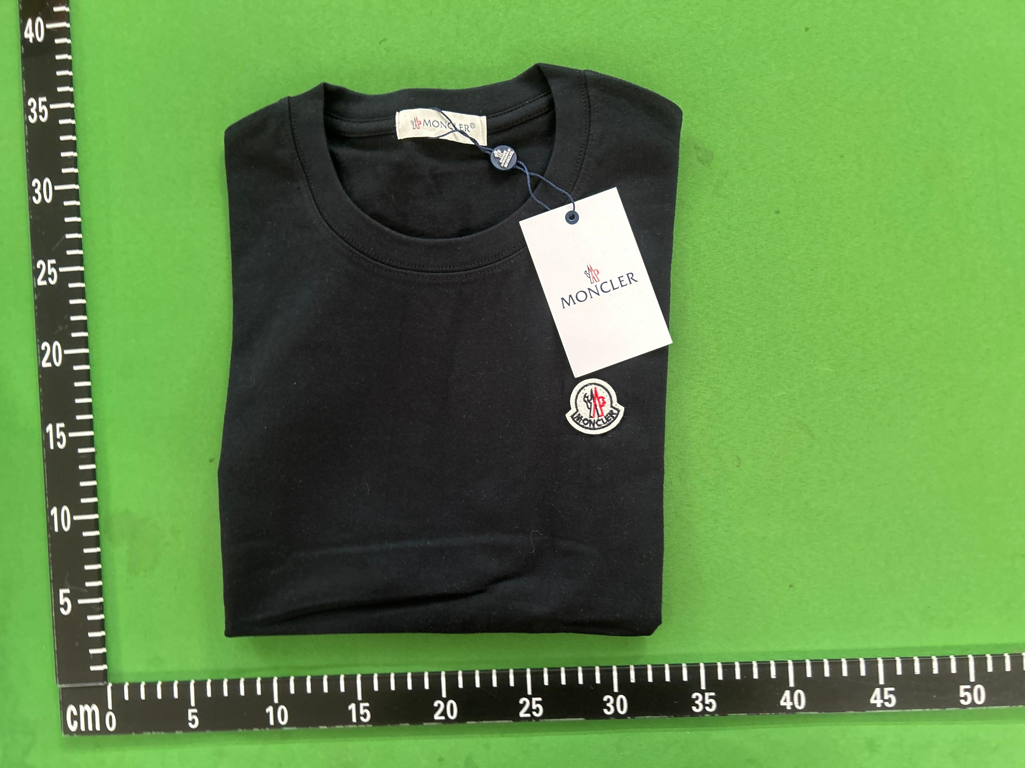 Foto QC 5 de Moncler T-shirt Small Logo Navy Blue
