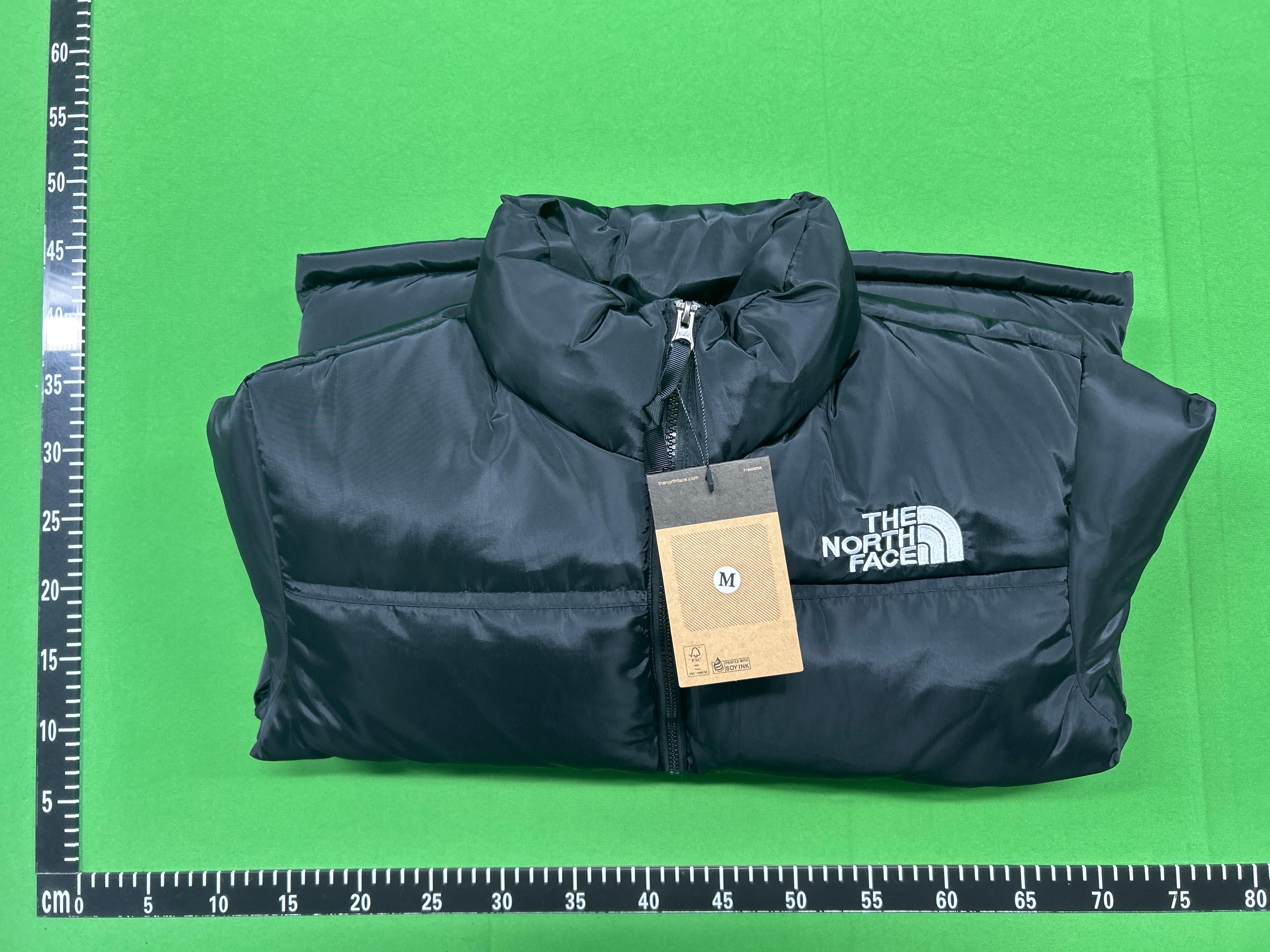 Foto QC 5 de The North Face 1996 Retro Nuptse Vest Hooded Puffer Khaki Black