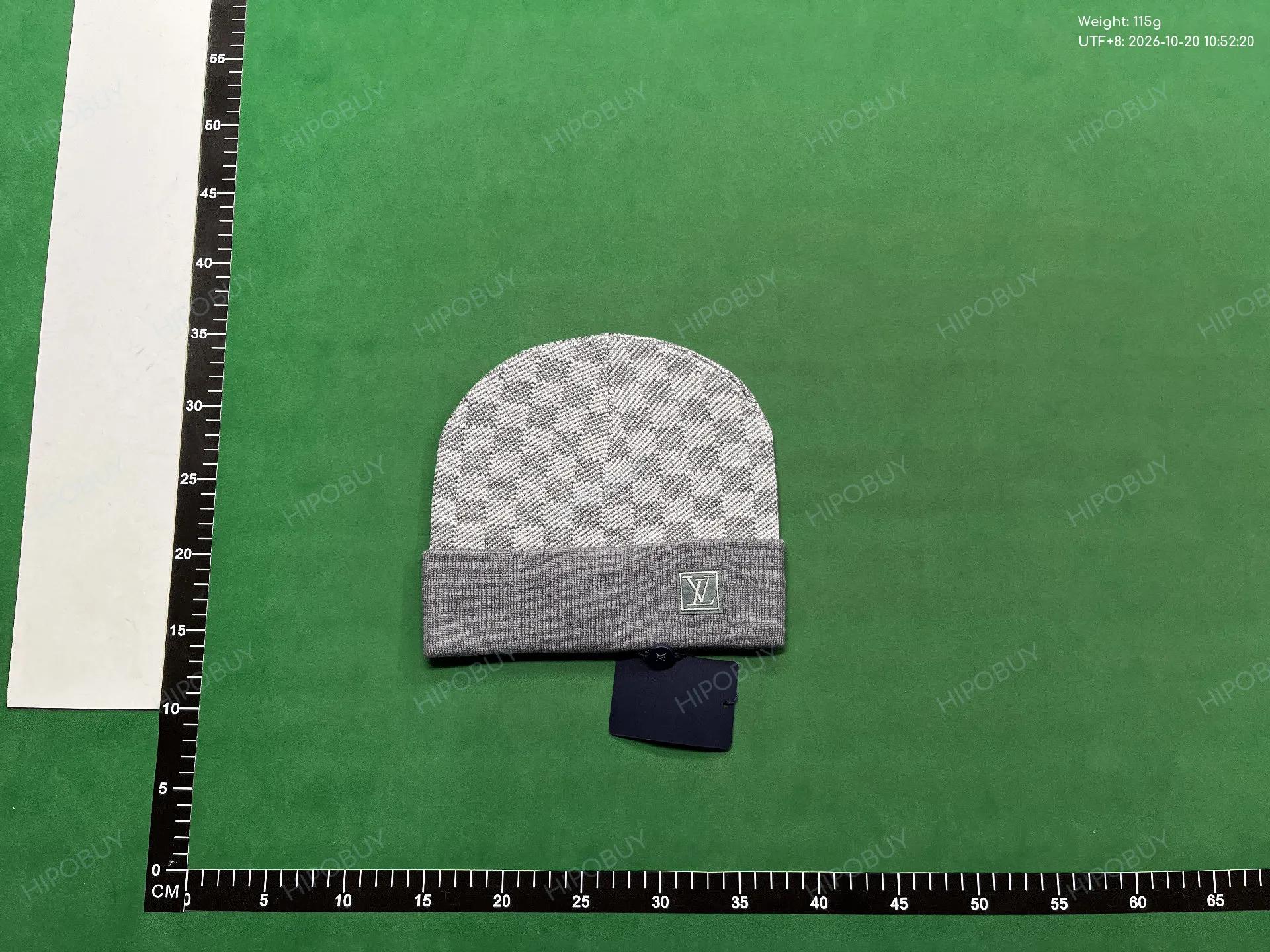 Foto QC 2 de Louis Vuitton Damier Set 2-Piece Grey